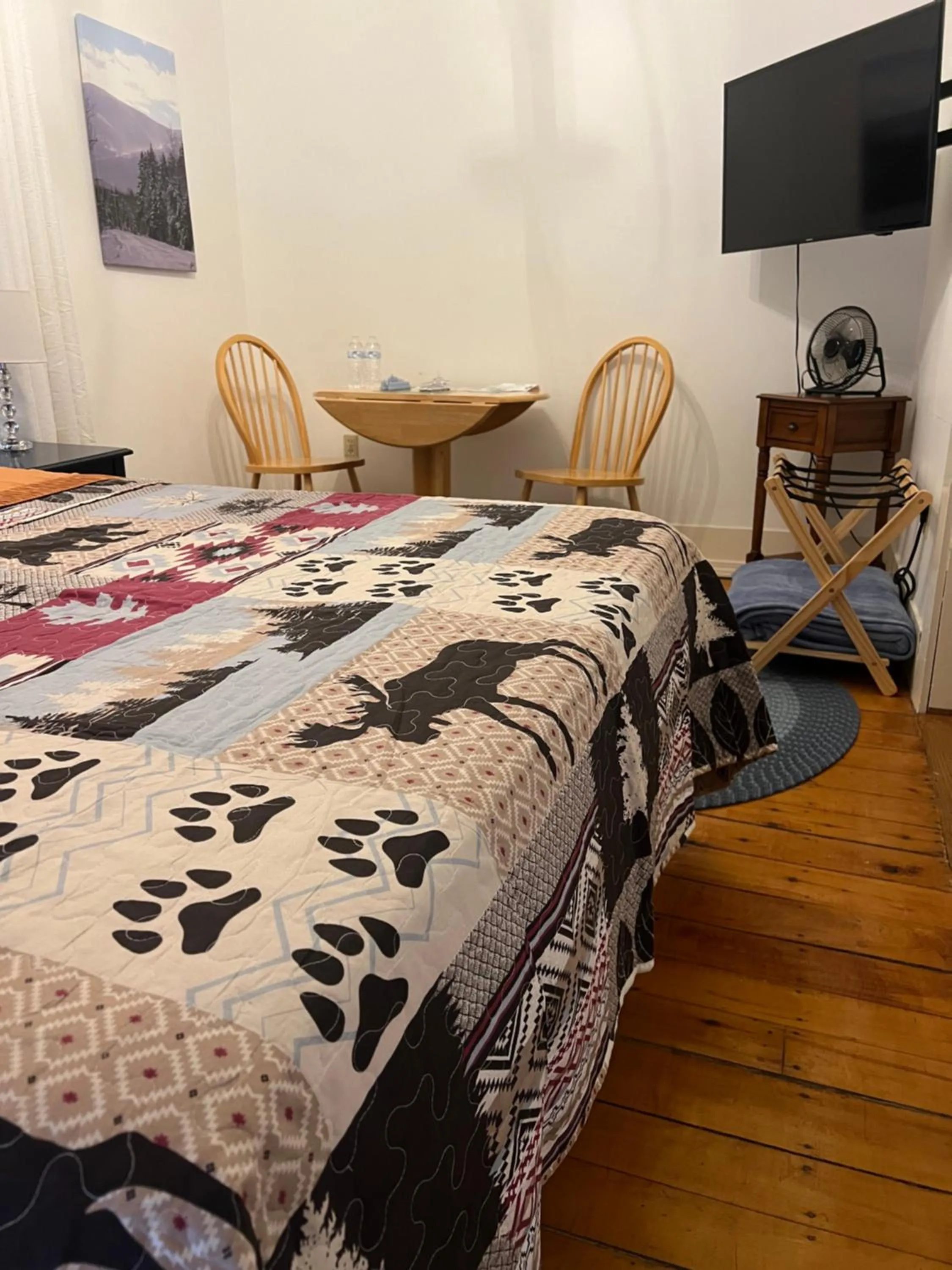 Double Room with Mountain View in Allegory Inn