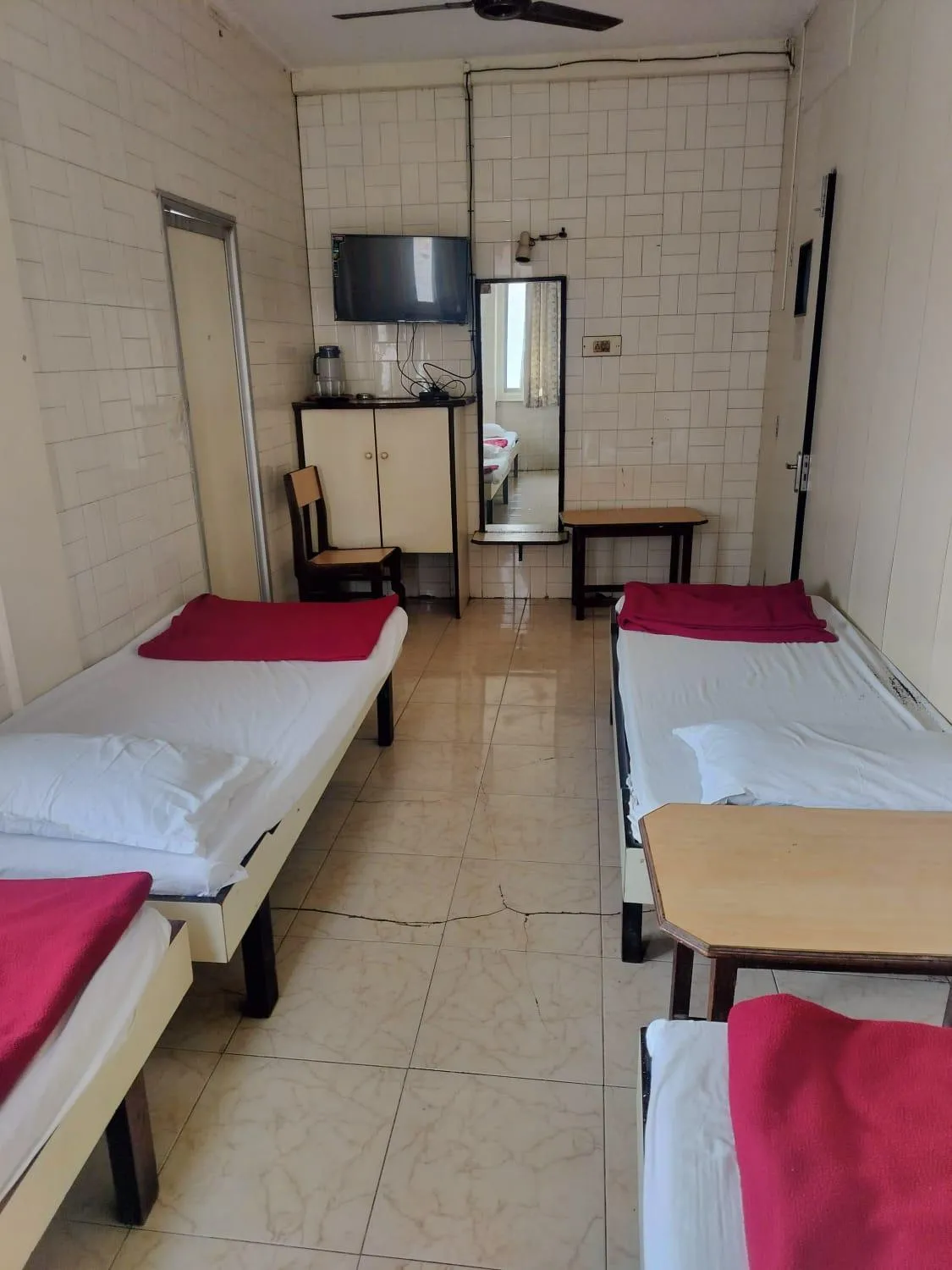 Quadruple Room with Private Bathroom in Milan Guest House