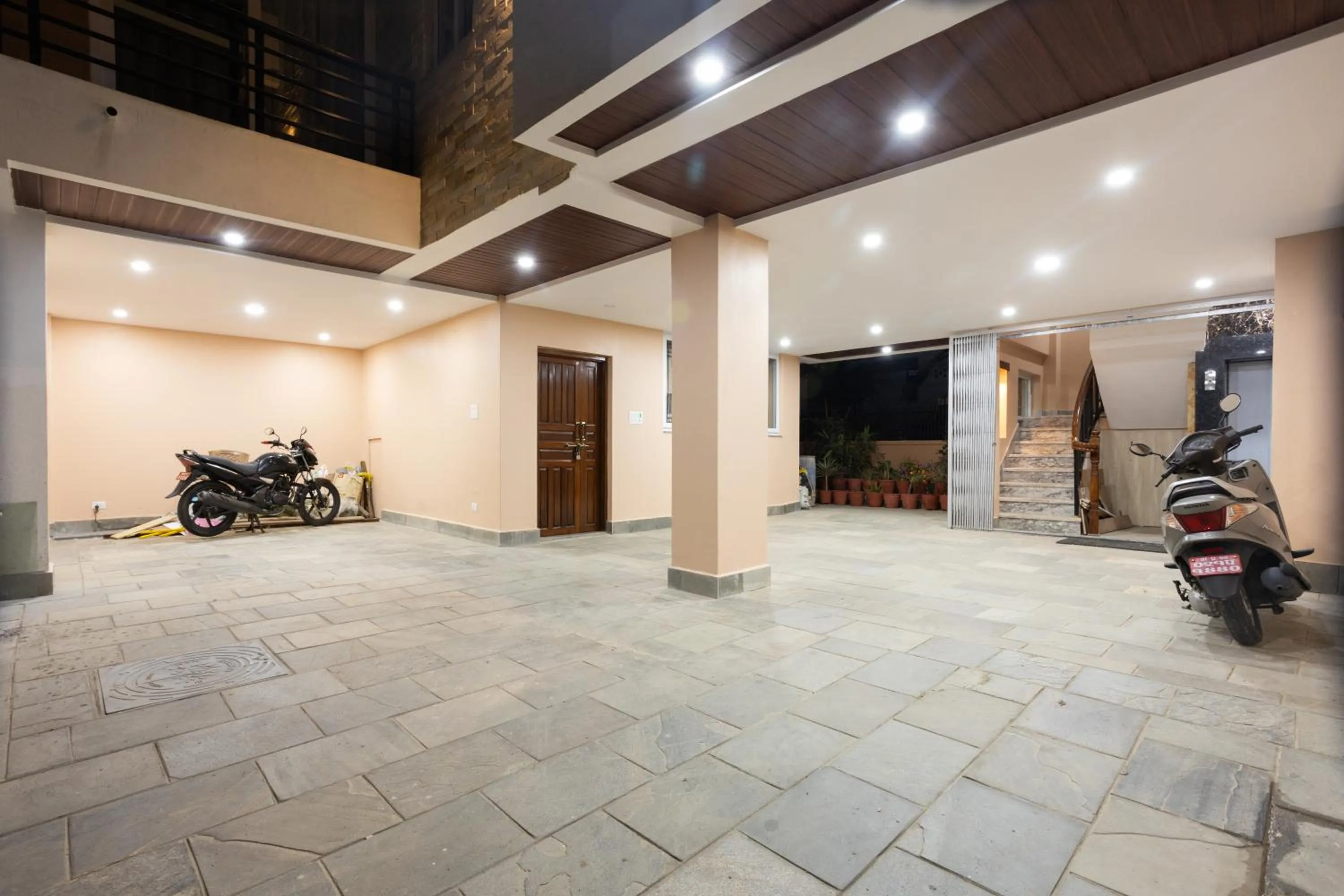 Parking in Mandevilla Home