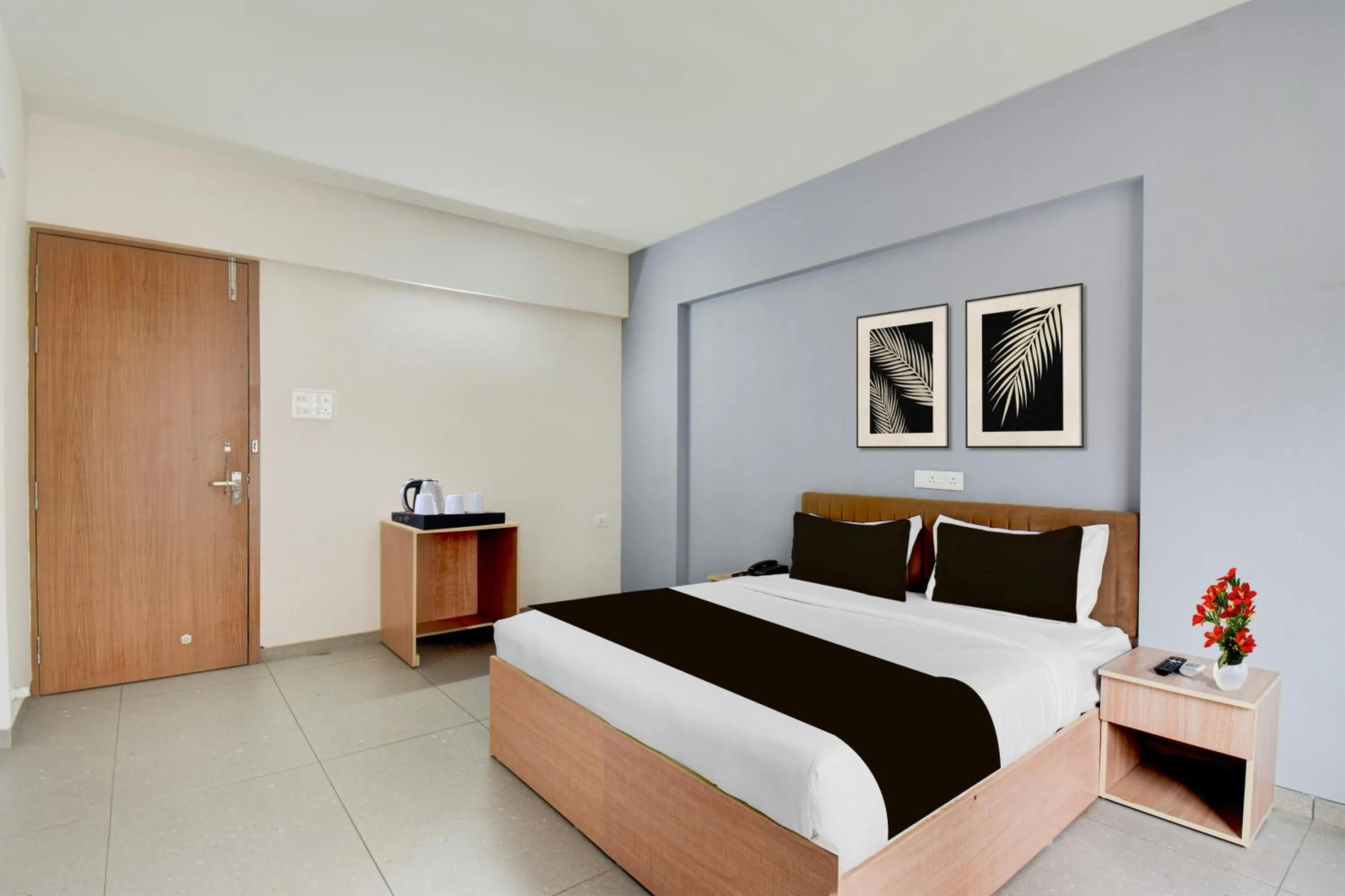 Classic Triple Room - single occupancy in Super Collection O Katraj Bus Stop Formerly Indu Ville