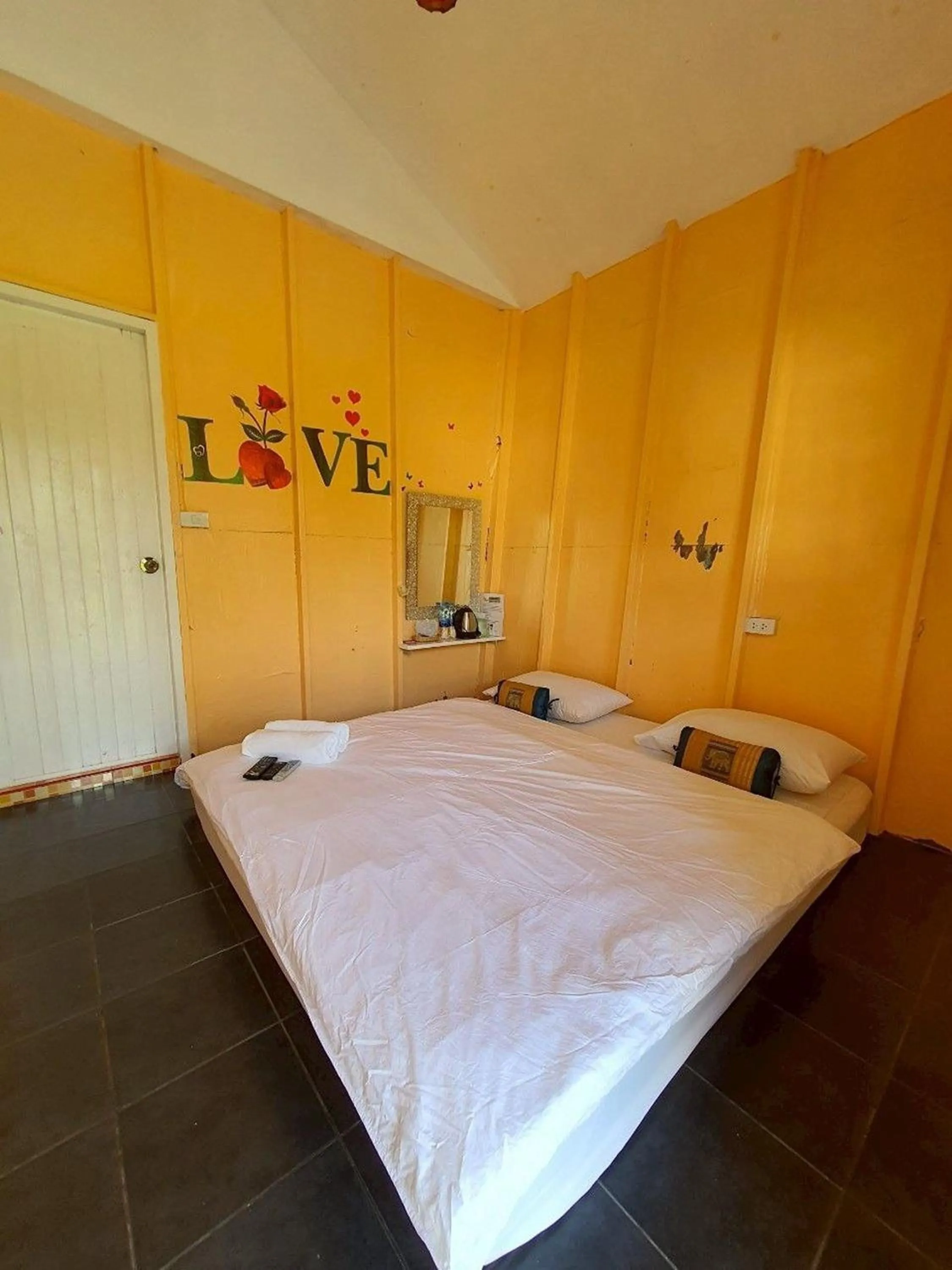 Bedroom, Bed in Kalacanal resort