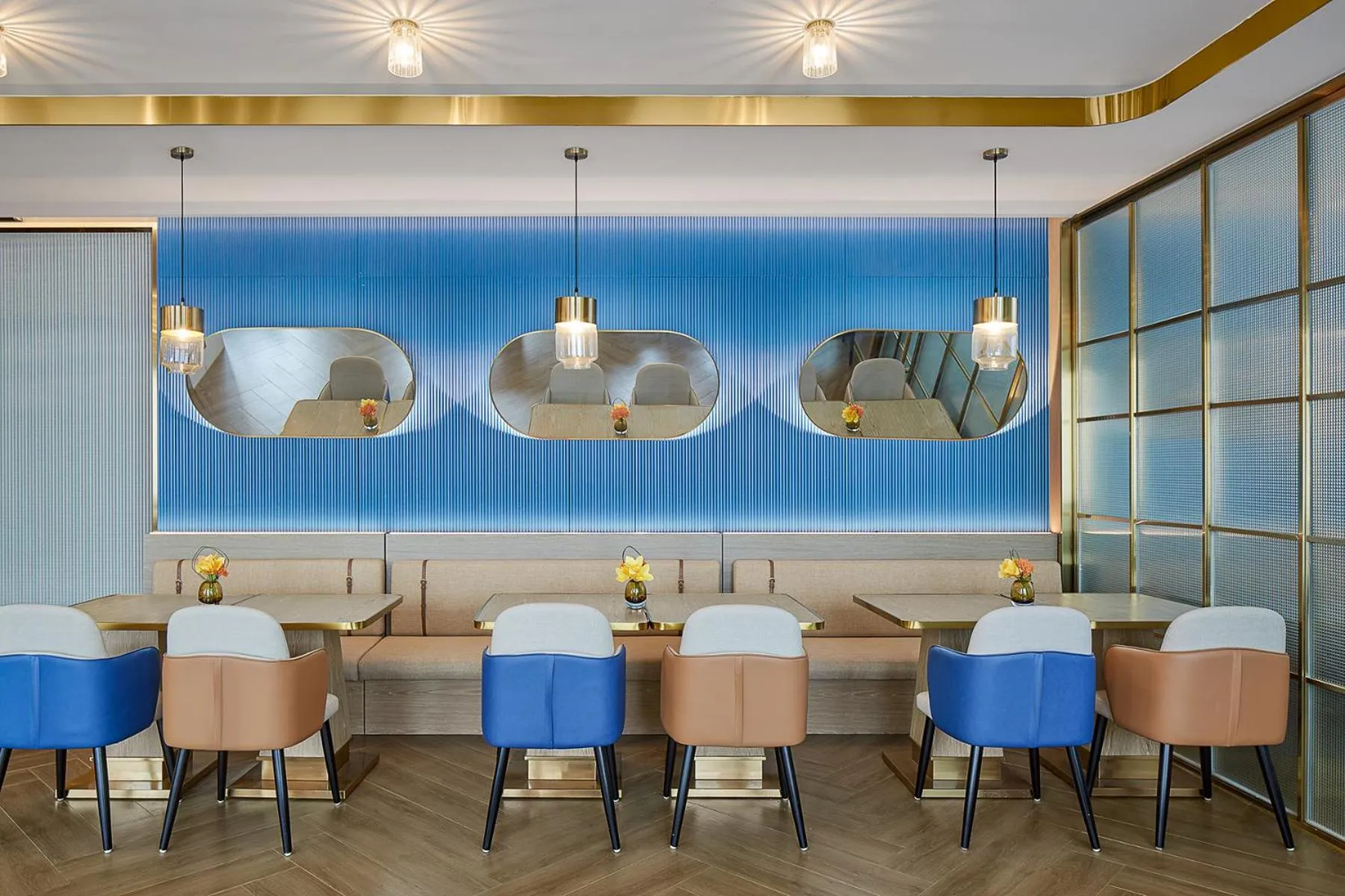 Restaurant/places to eat in Echarm plus International Hotel Guangzhou Changgang Metro Station Branch - Free Shuttle Bus to Canton Fair Complex During Canton Fair Period