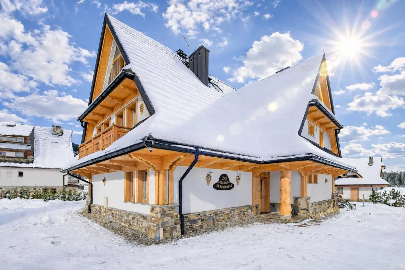 Property building in Rezydencja Knauberówka, Odkryj-Zakopane