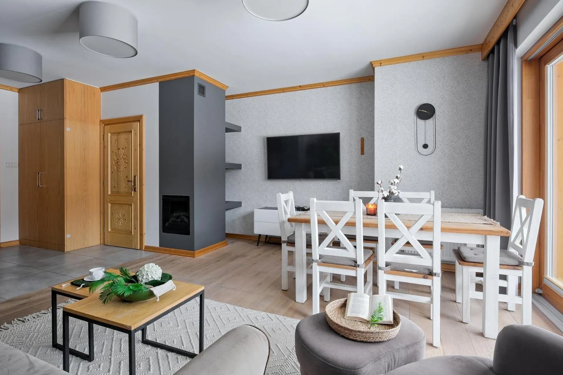 Communal lounge/ TV room in Rezydencja Knauberówka, Odkryj-Zakopane