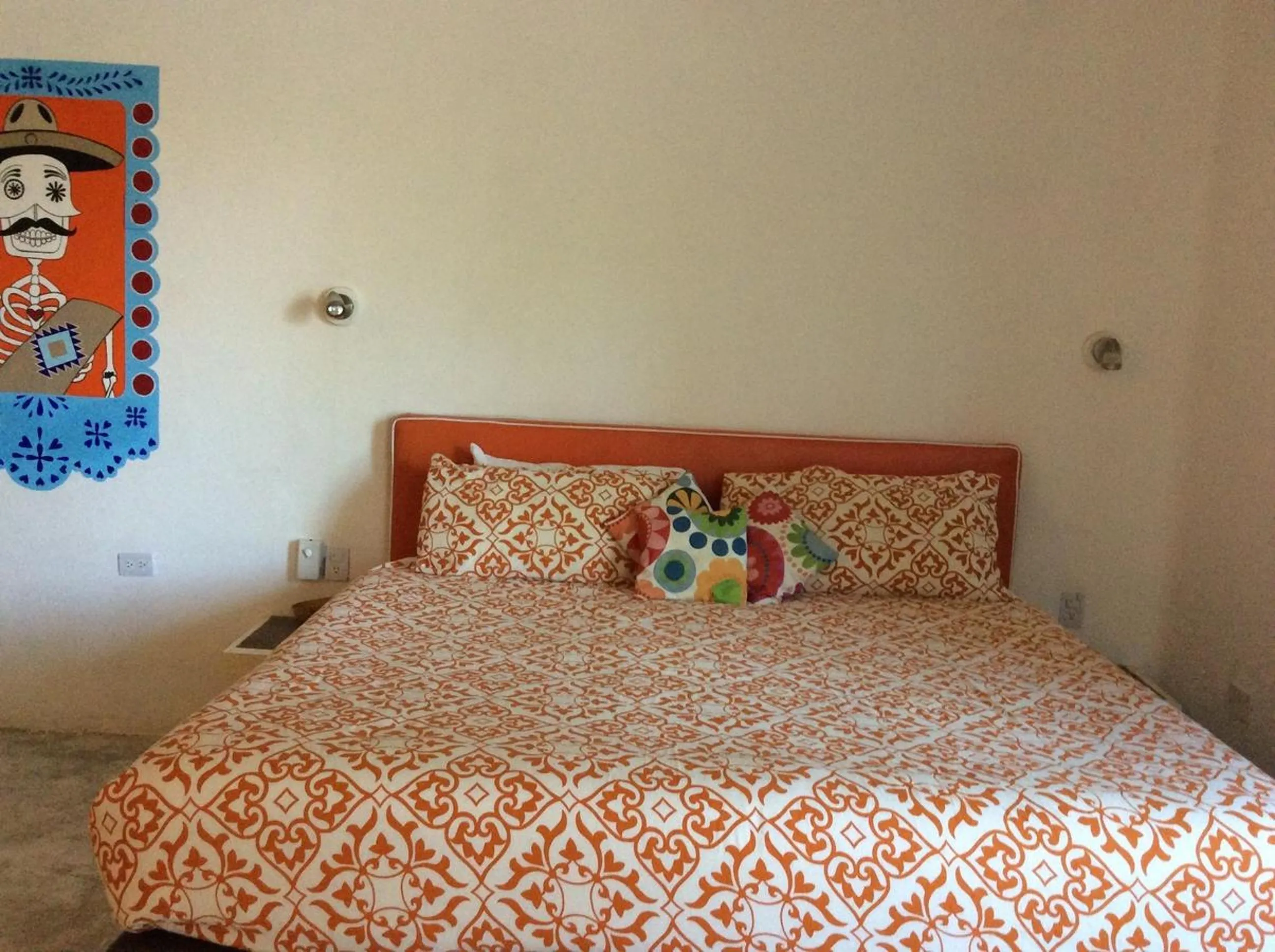 Bed in Teetotum hotel