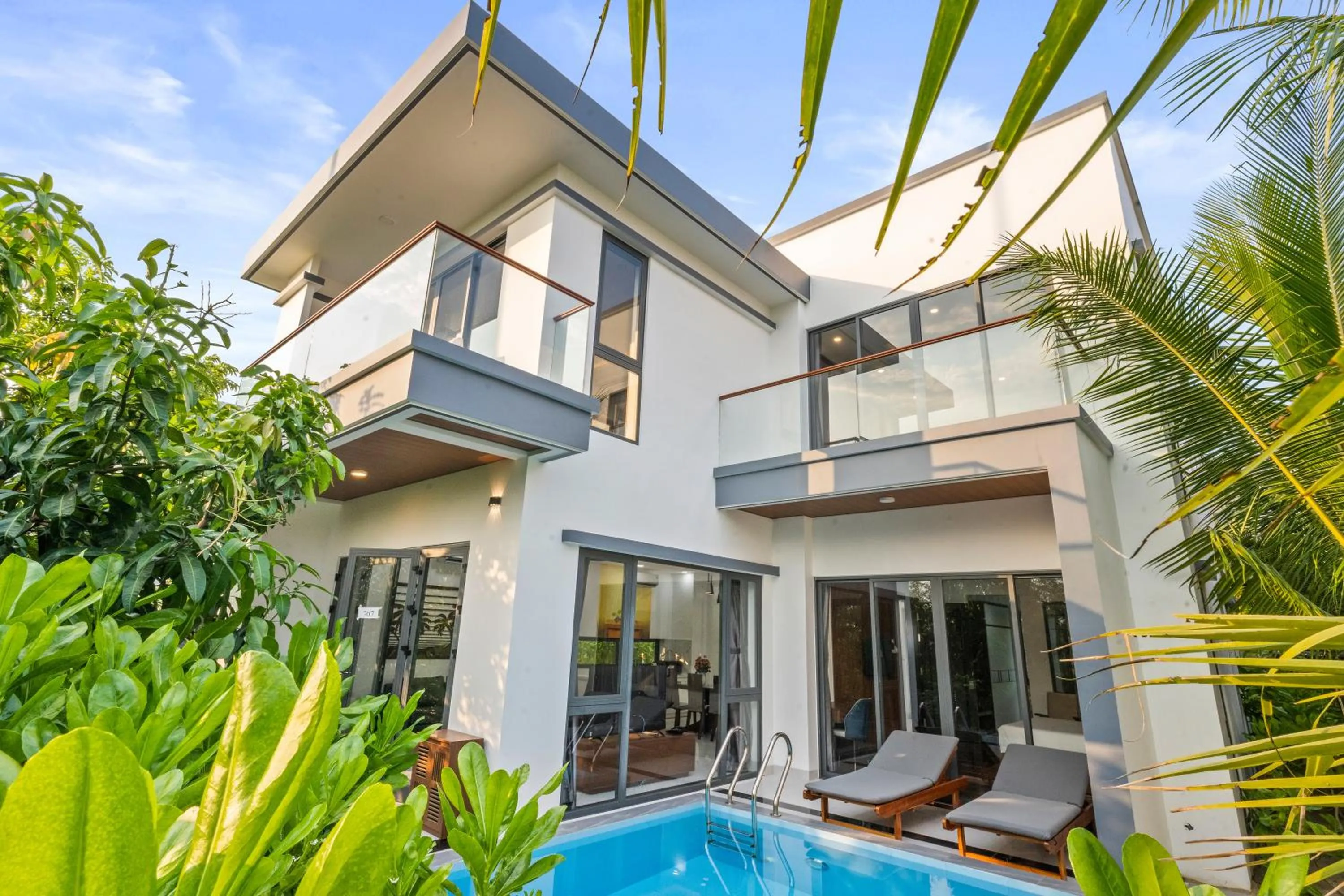 Patio in Langco Bay Retreat