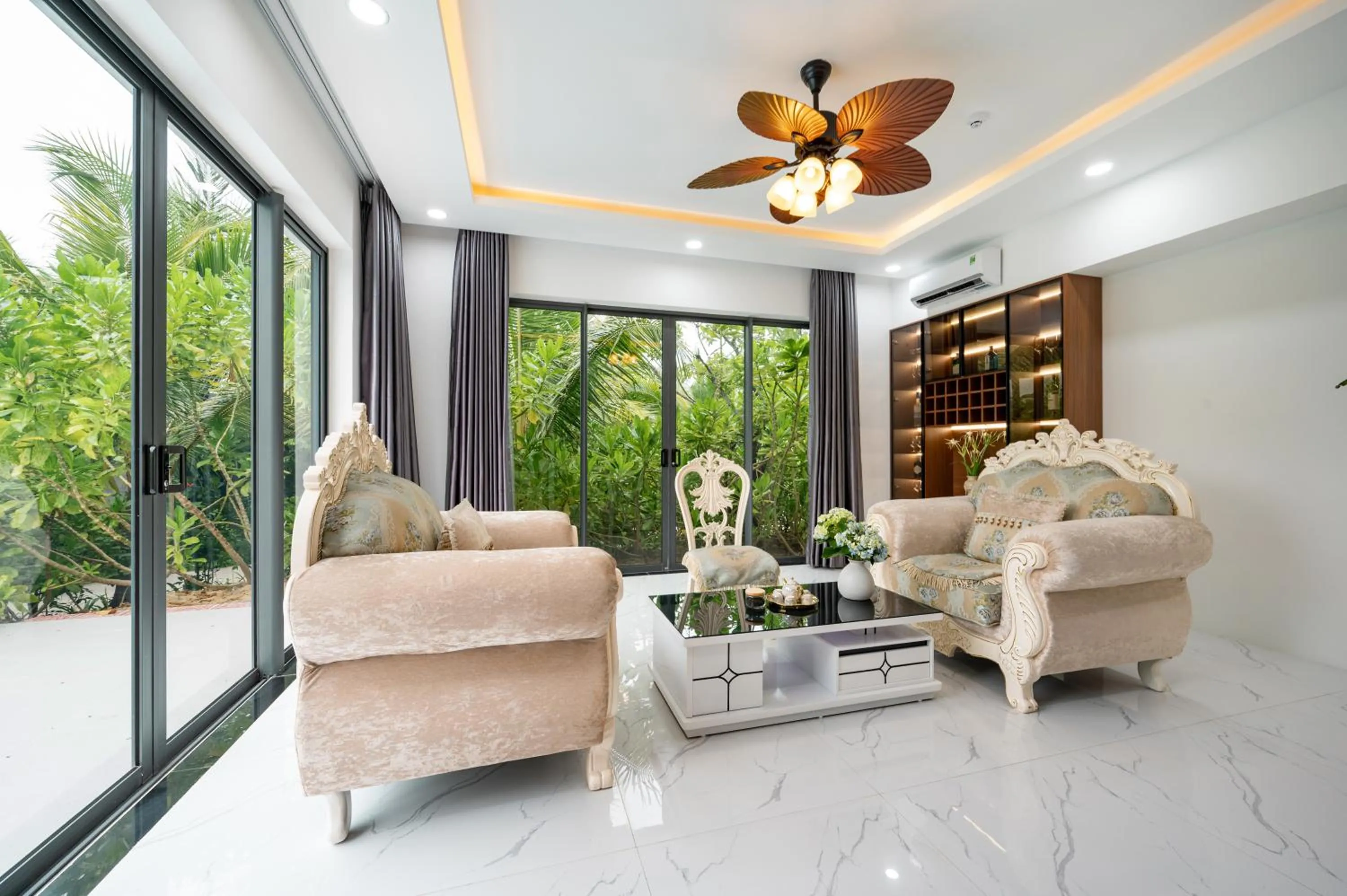 Living room in Langco Bay Retreat