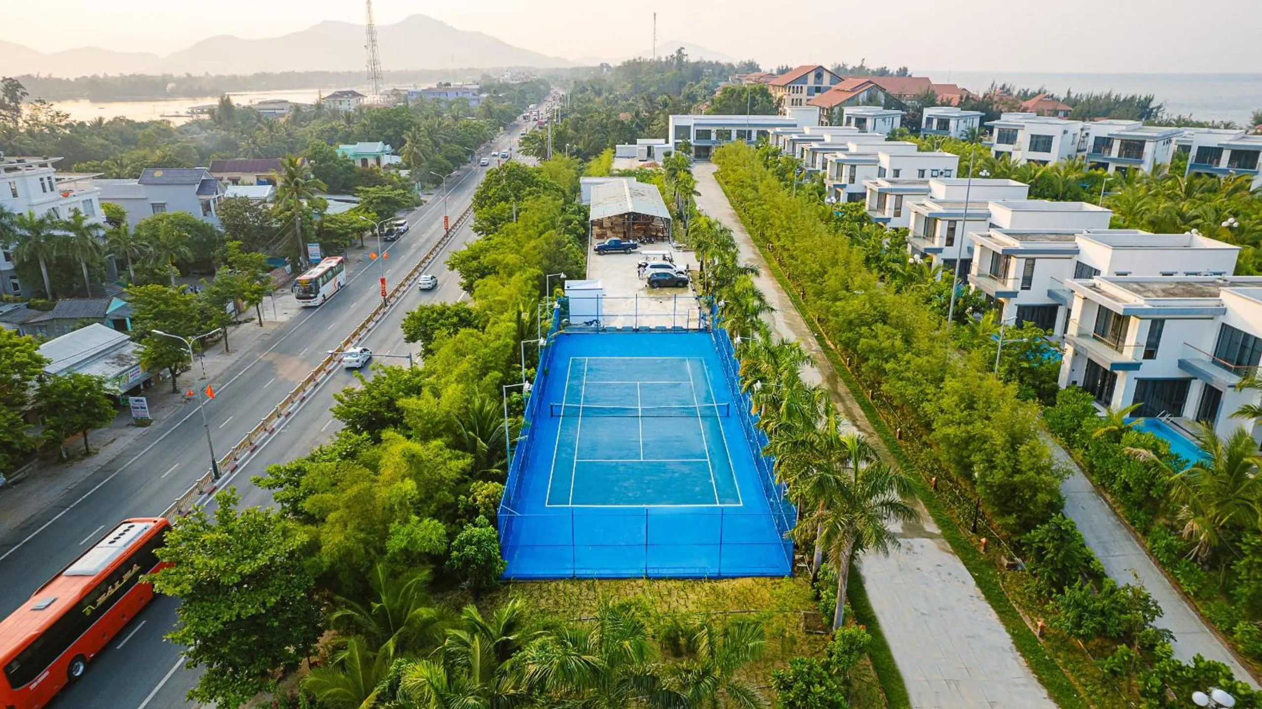 Neighbourhood in Langco Bay Retreat