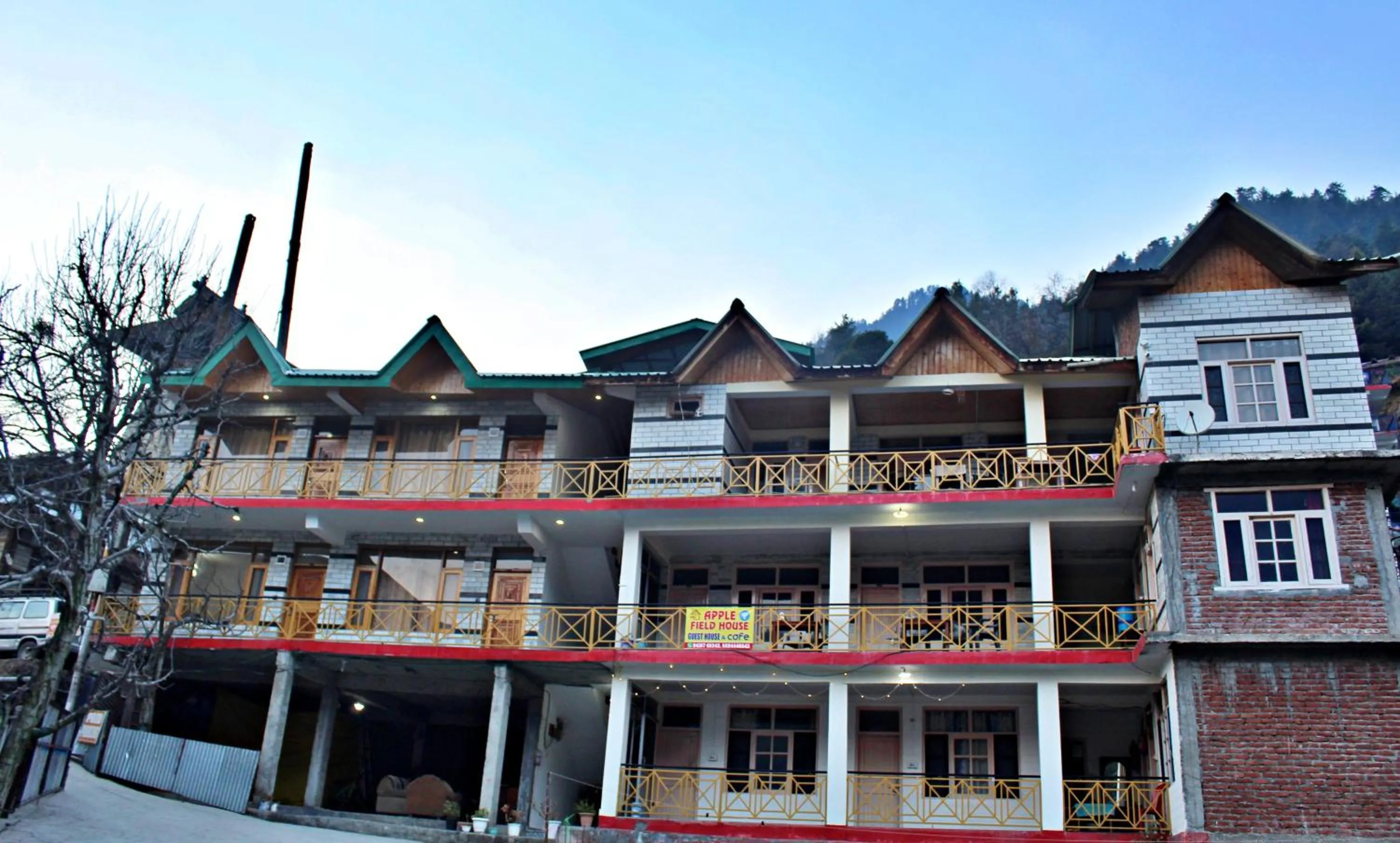 Facade/entrance in Apple Field House