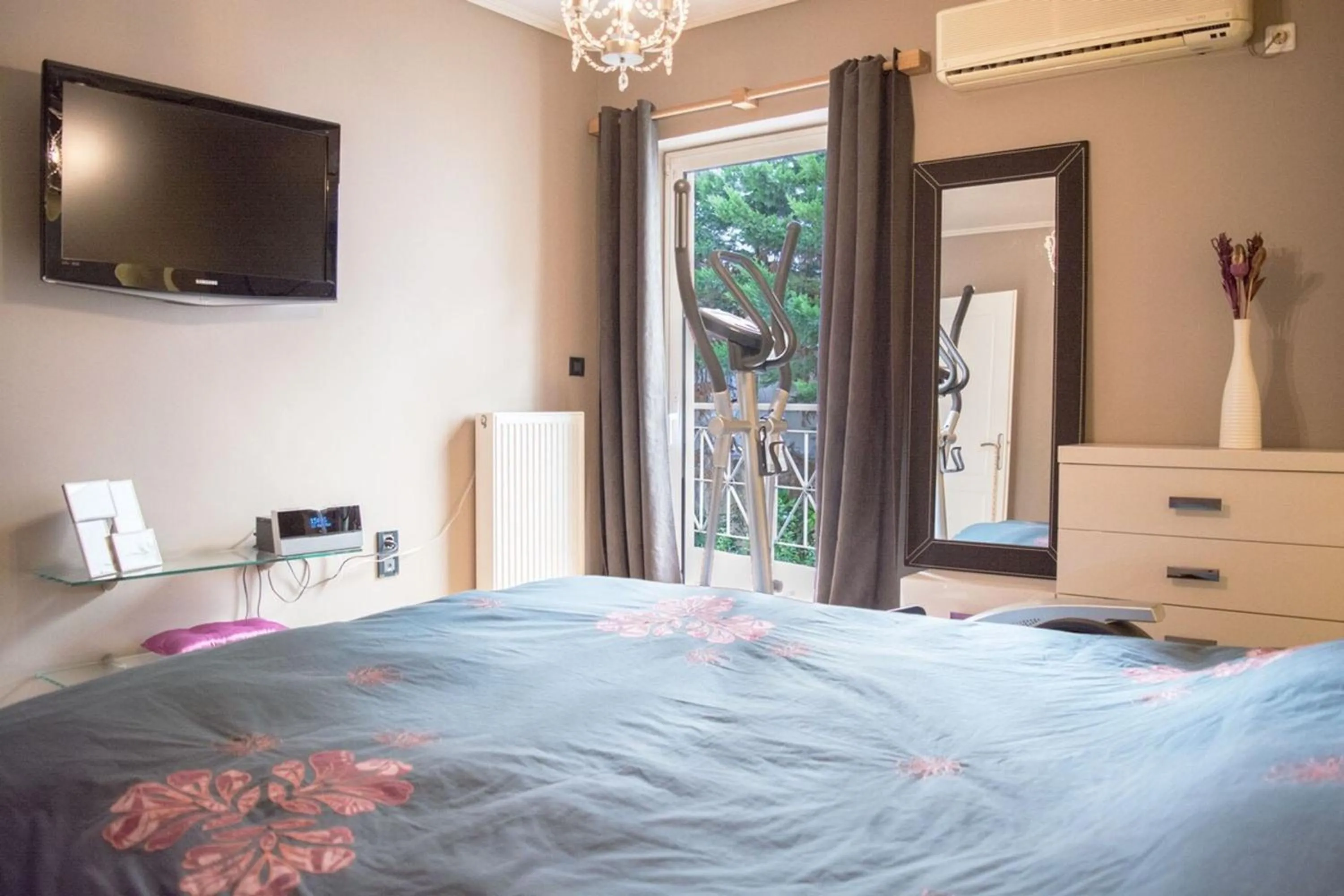 Designers apartment in Galatsi area