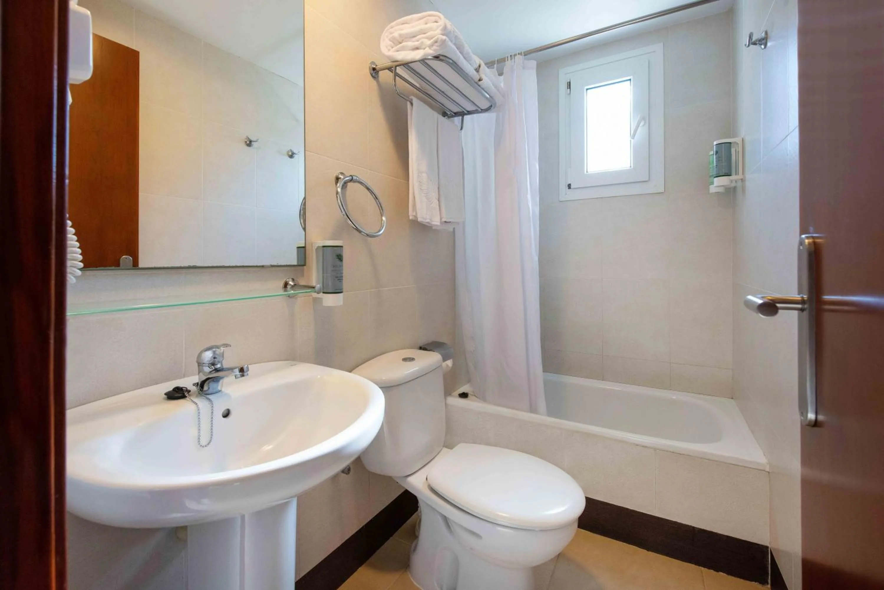 Bathroom in Valentin Playa de Muro