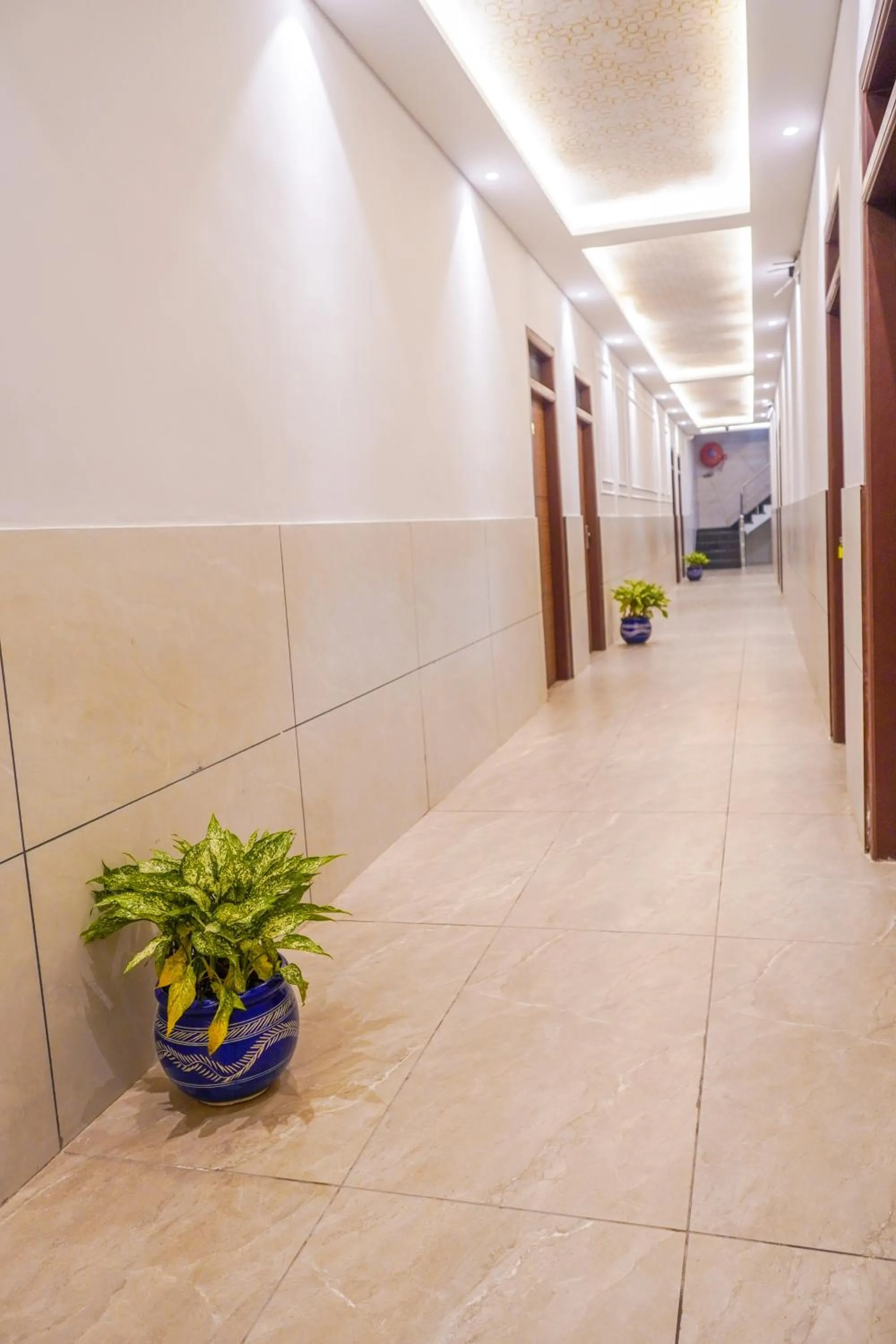 KANHA HOTEL & Homestay