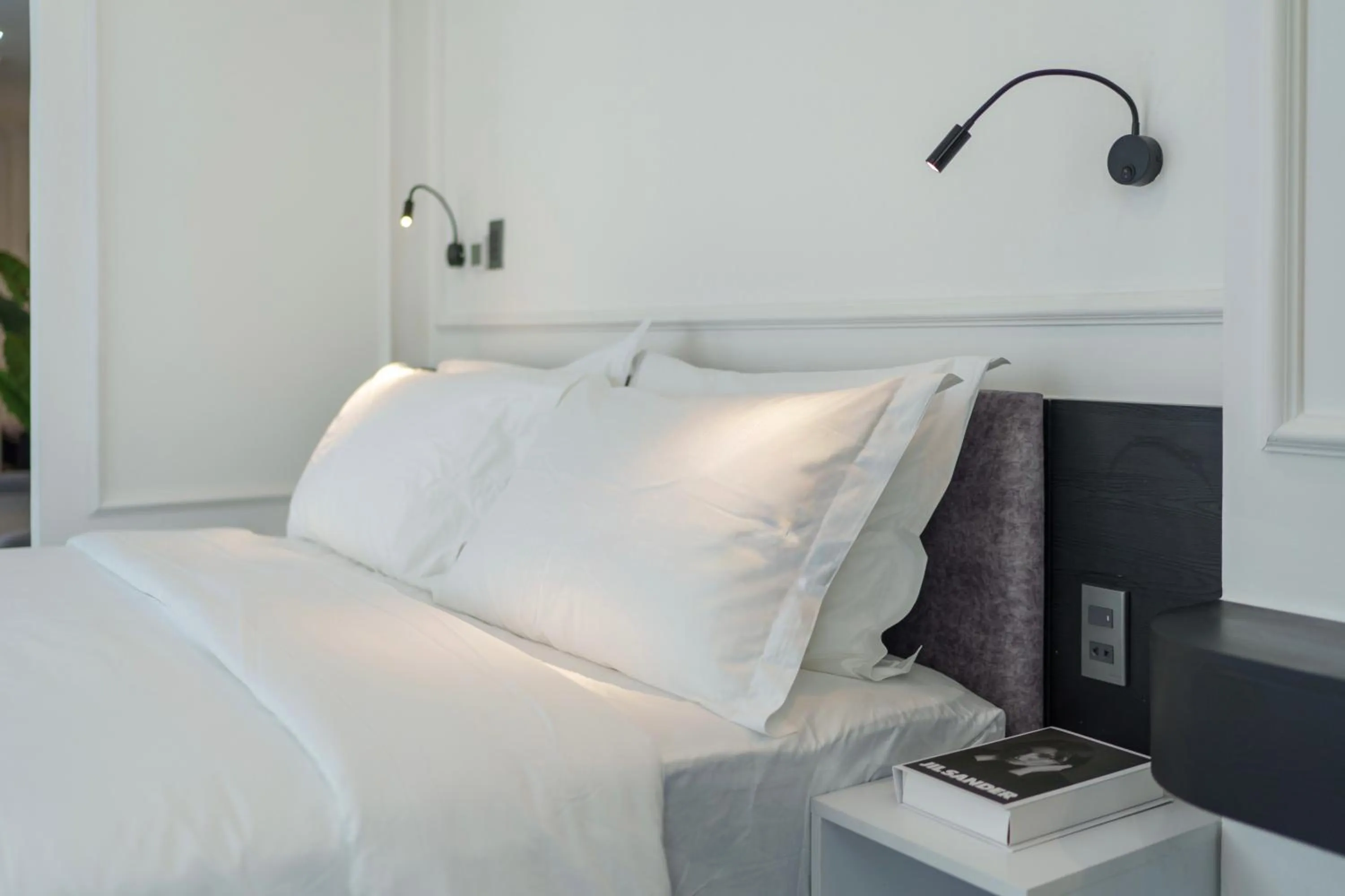 Bed in CityHouse- El Pino Realm at Metro Ben Thanh Market