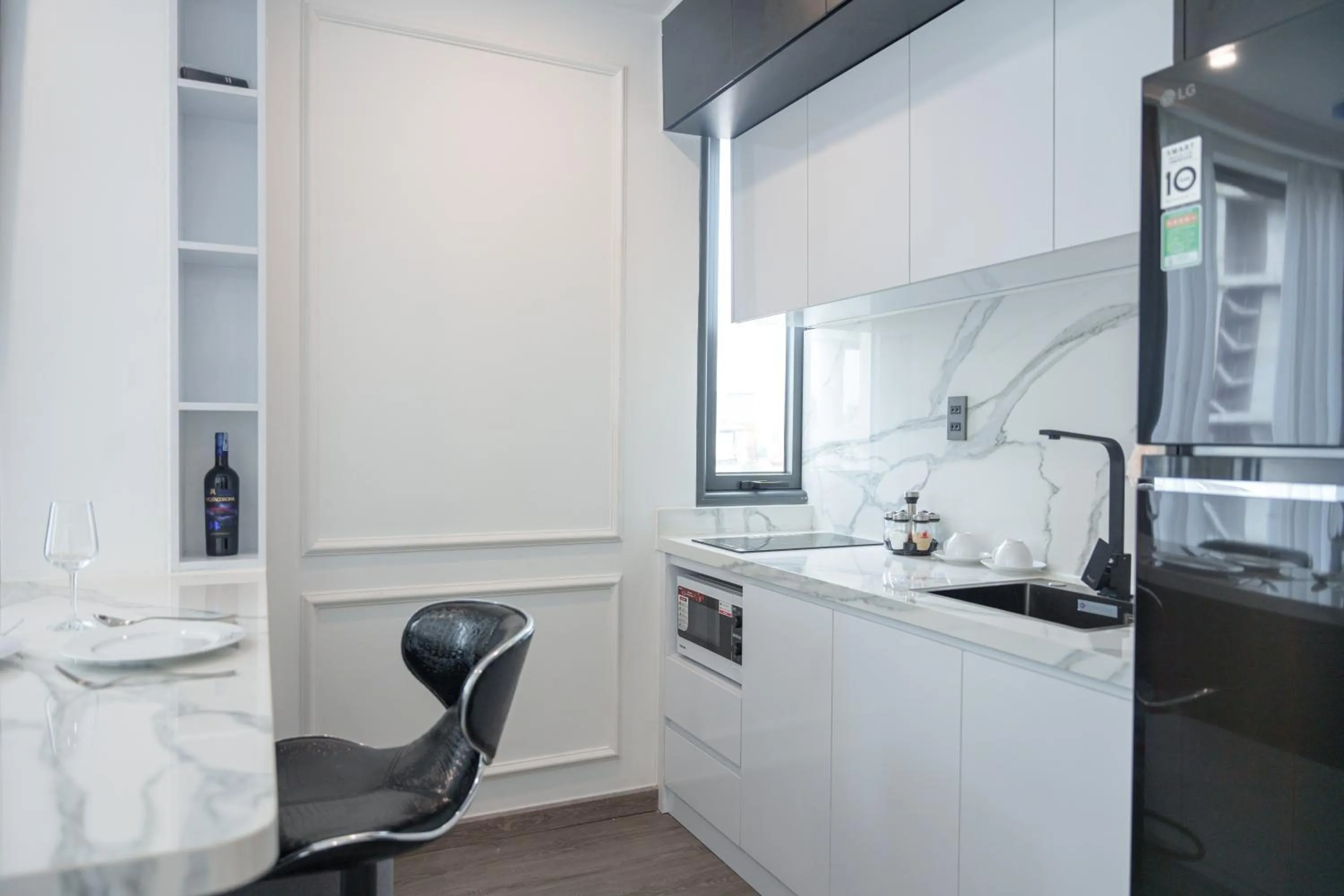 Kitchen or kitchenette in CityHouse- El Pino Realm at Metro Ben Thanh Market