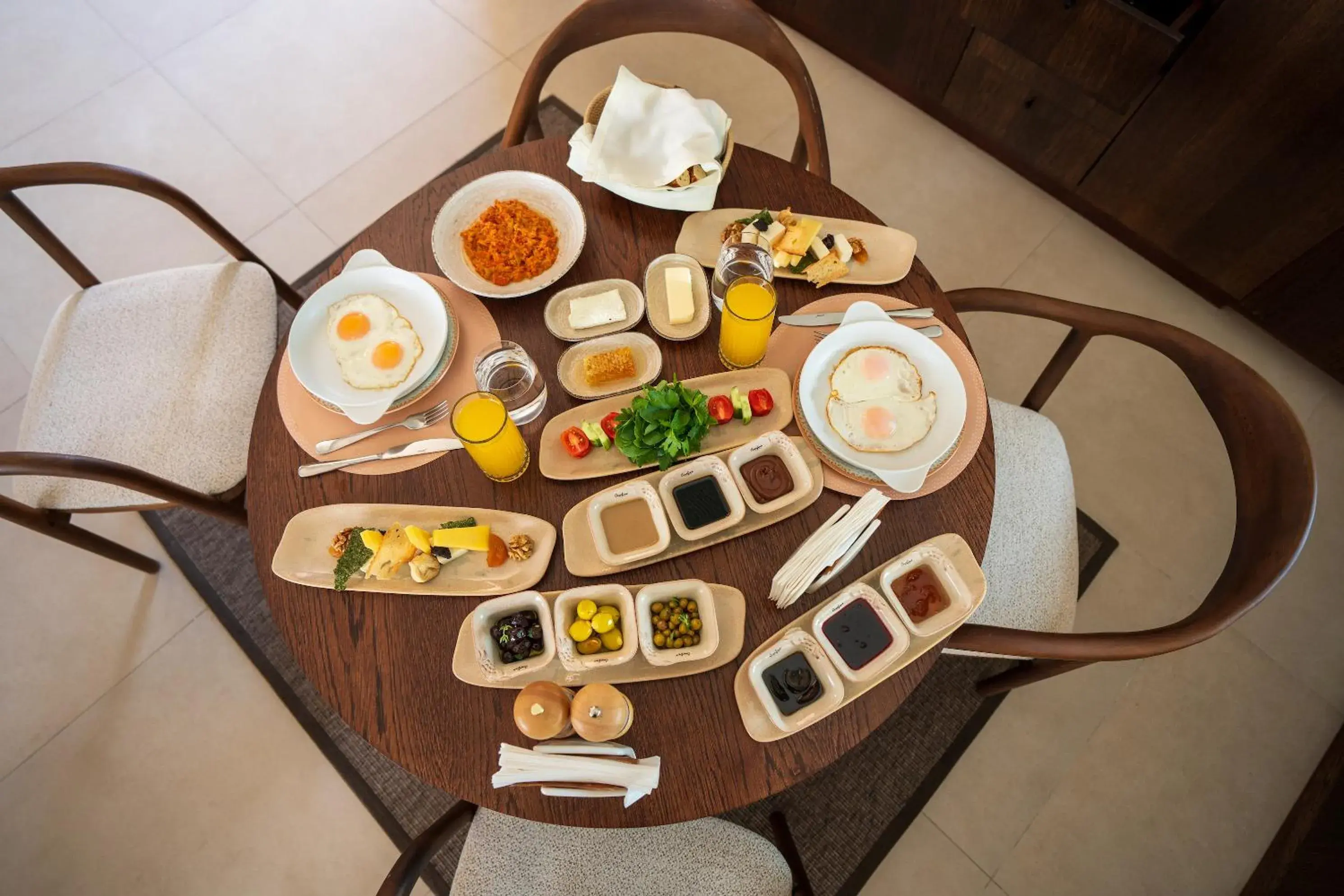 Food and drinks in Silence Villas Food and drinks in Silence Villas