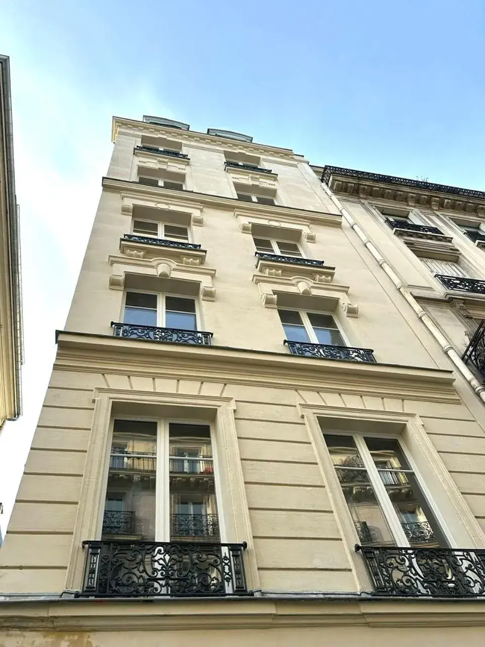 Property building in Villa SoPi Appart'Hotel by Patrick Hayat Property building in Villa SoPi Appart'Hotel by Patrick Hayat