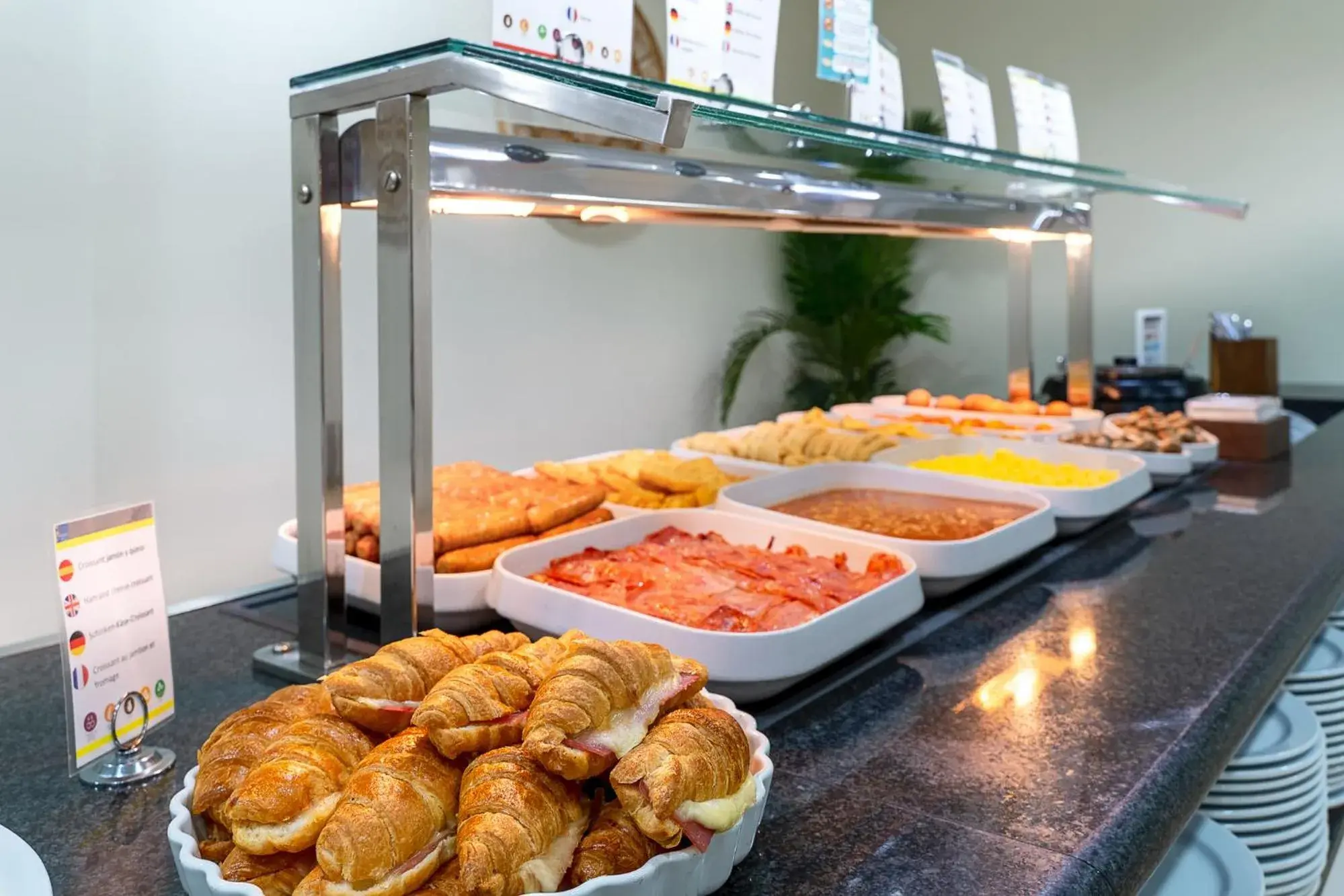 Food close-up in Apartamentos Galeon Playa Food close-up in Apartamentos Galeon Playa