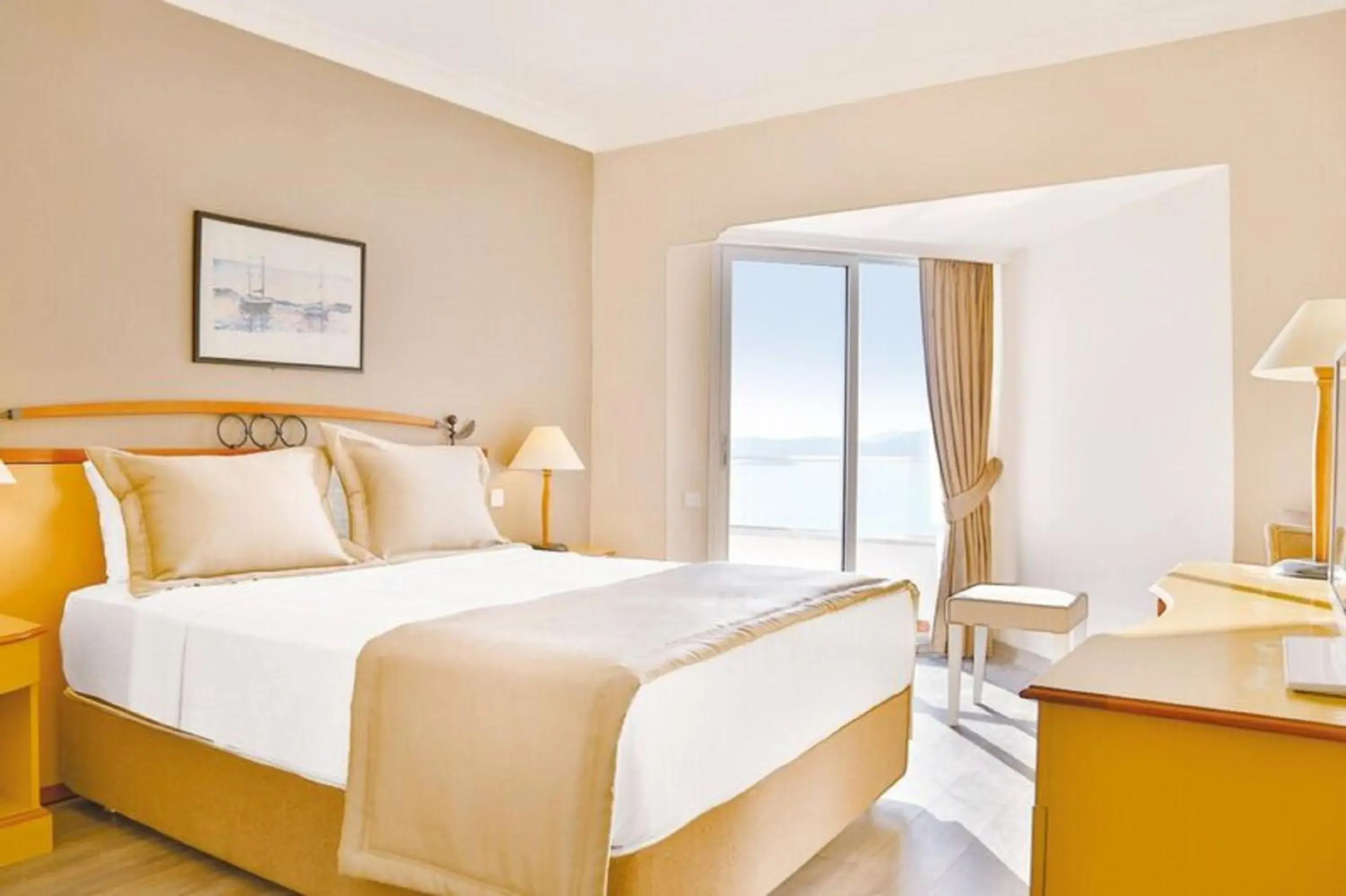 Standard Room with Sea View in Roseira Beach Resort Standard Room with Sea View in Roseira Beach Resort