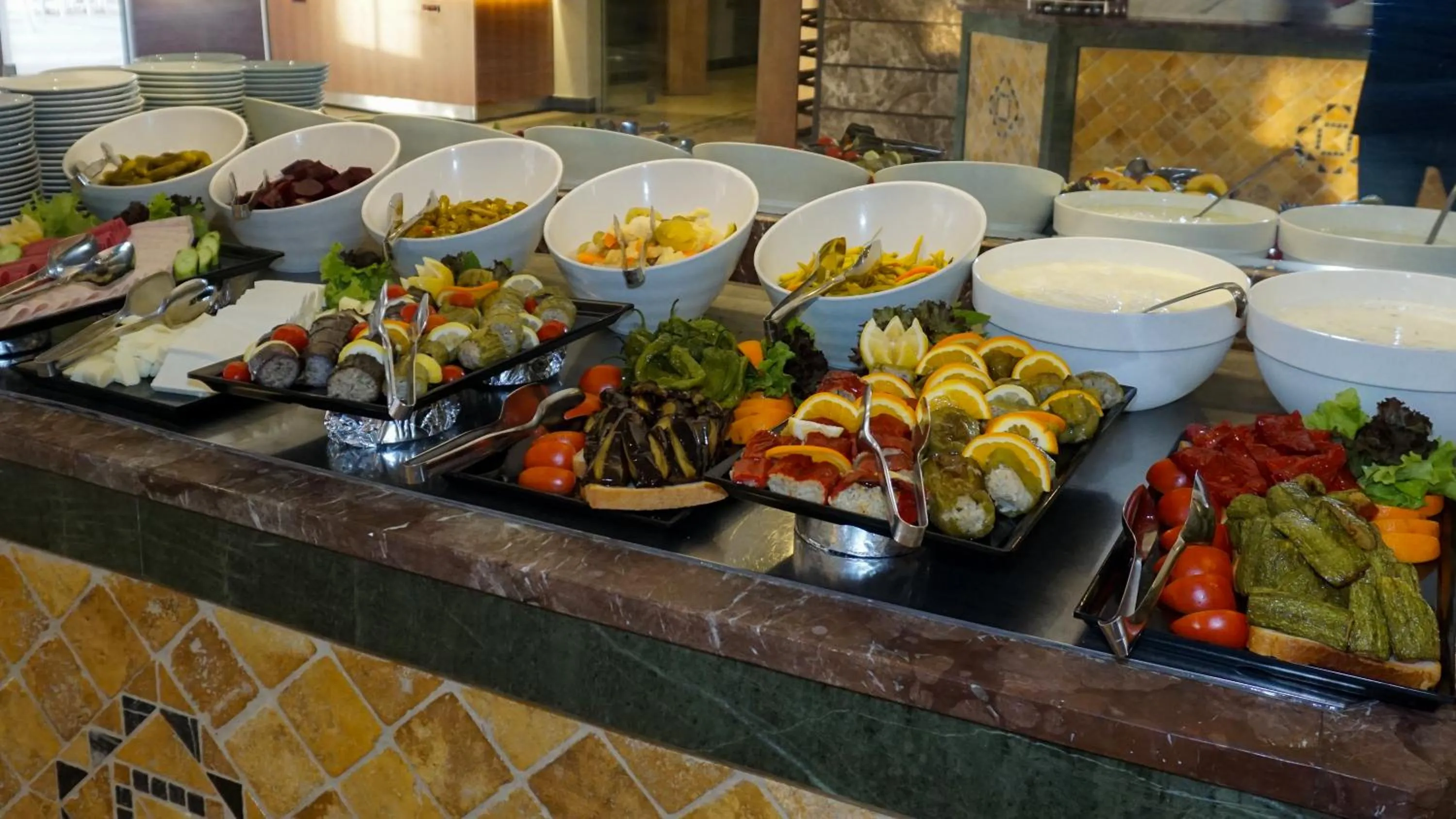 Food and drinks in Roseira Beach Resort