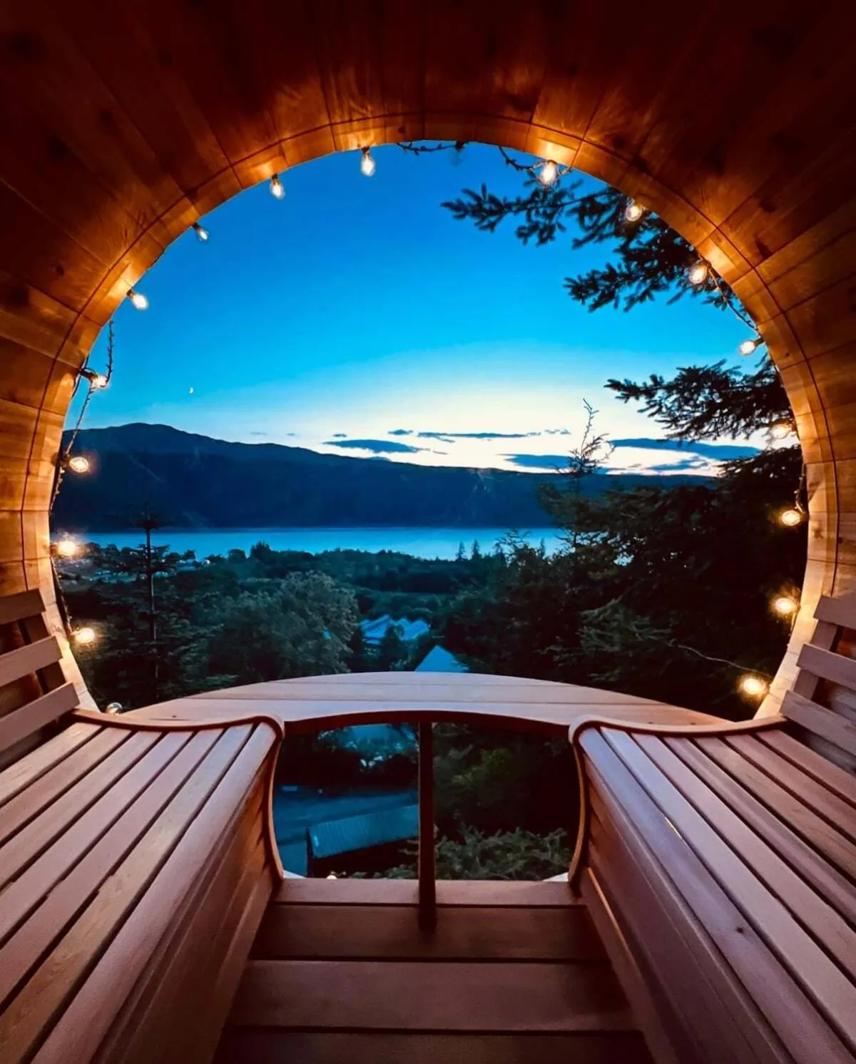 Lodges On Loch Ness
