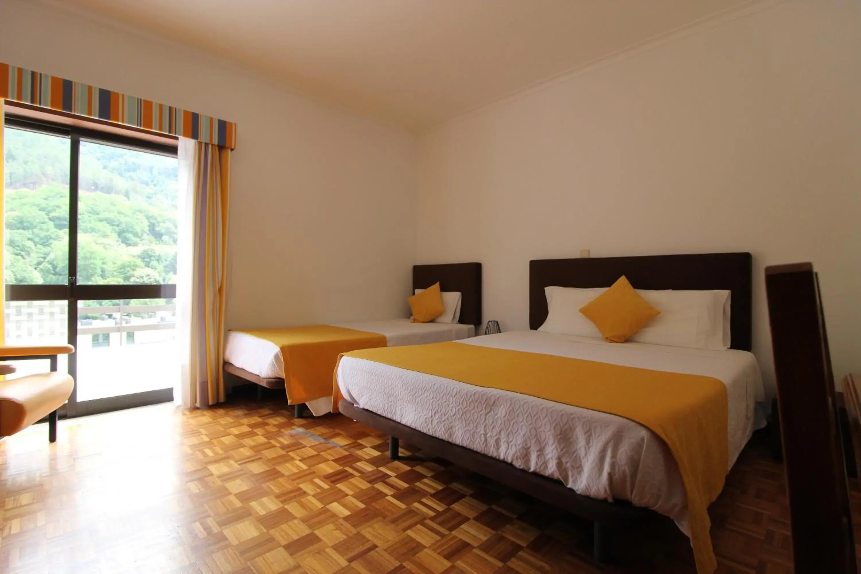 Triple Room with Terrace in Gerês Guest House Triple Room with Terrace in Gerês Guest House