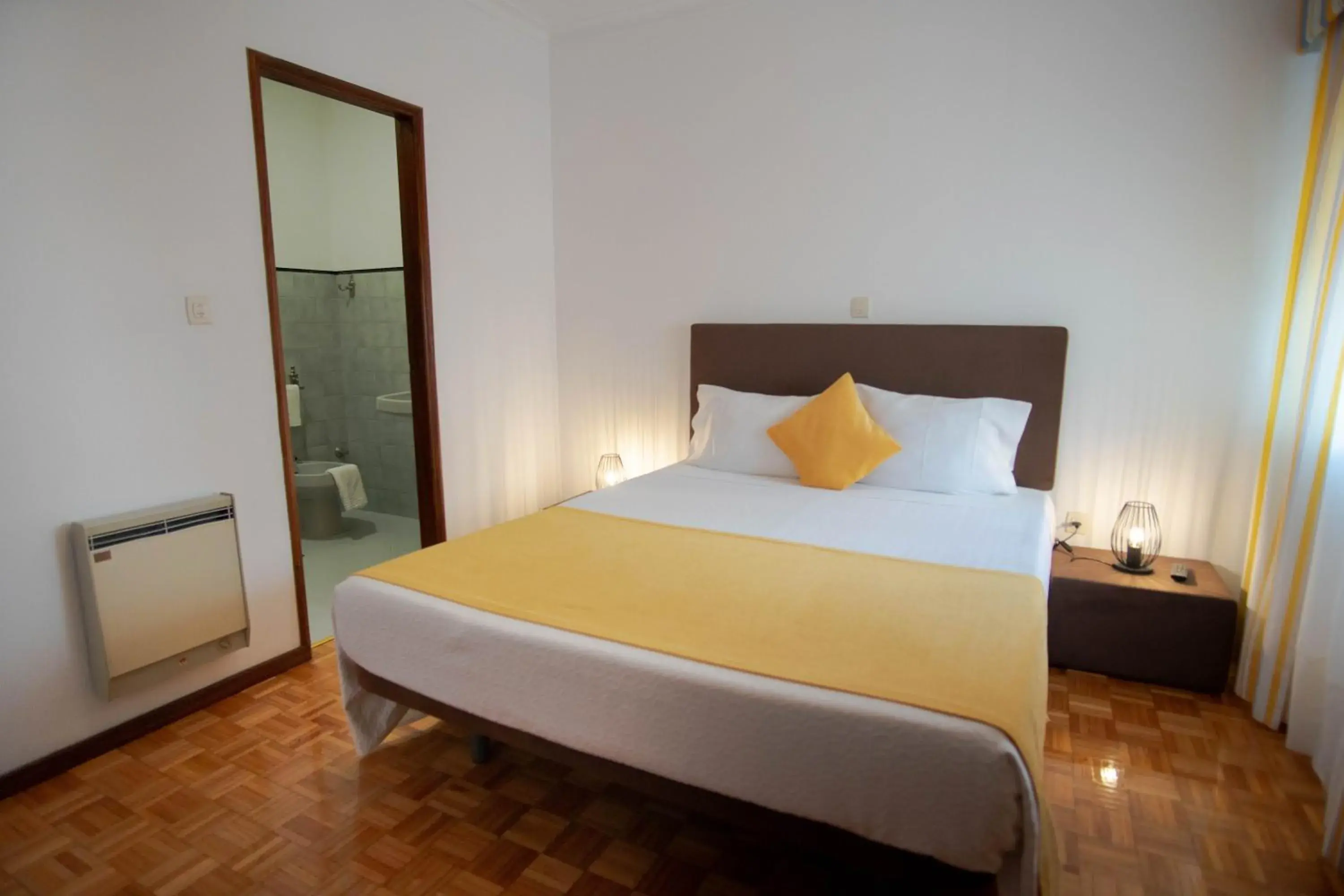 Double Room with Private Bathroom in Gerês Guest House Double Room with Private Bathroom in Gerês Guest House