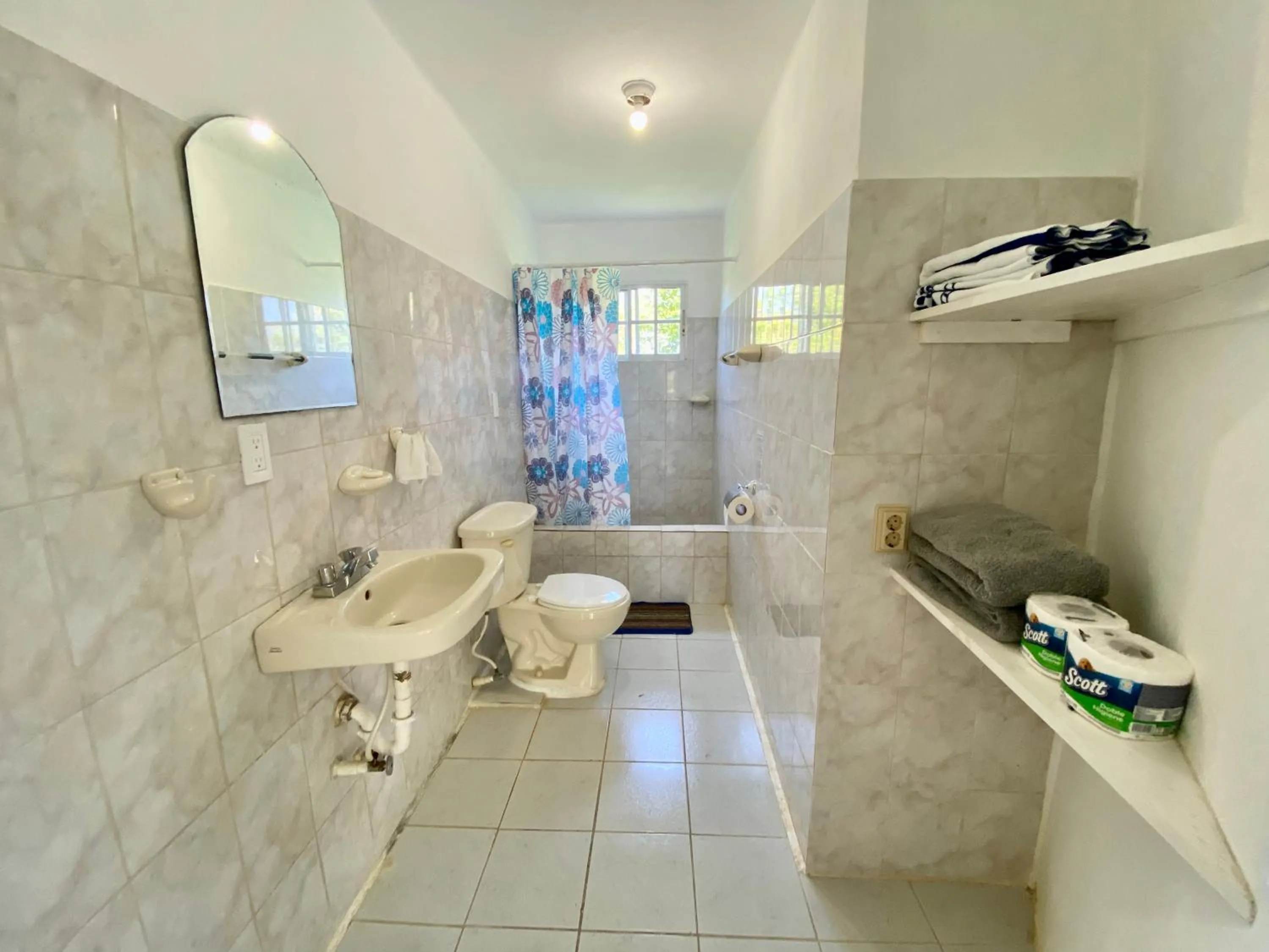 Bathroom in Casa Blanca Samaná - Las Galeras