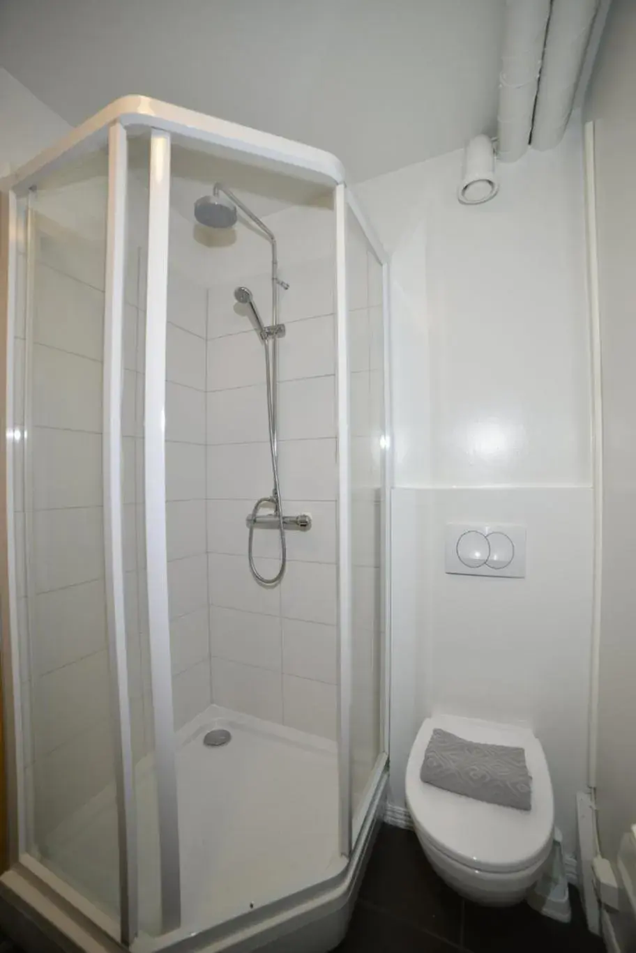 Single Room - single occupancy in Klausturhof Guesthouse Single Room - single occupancy in Klausturhof Guesthouse