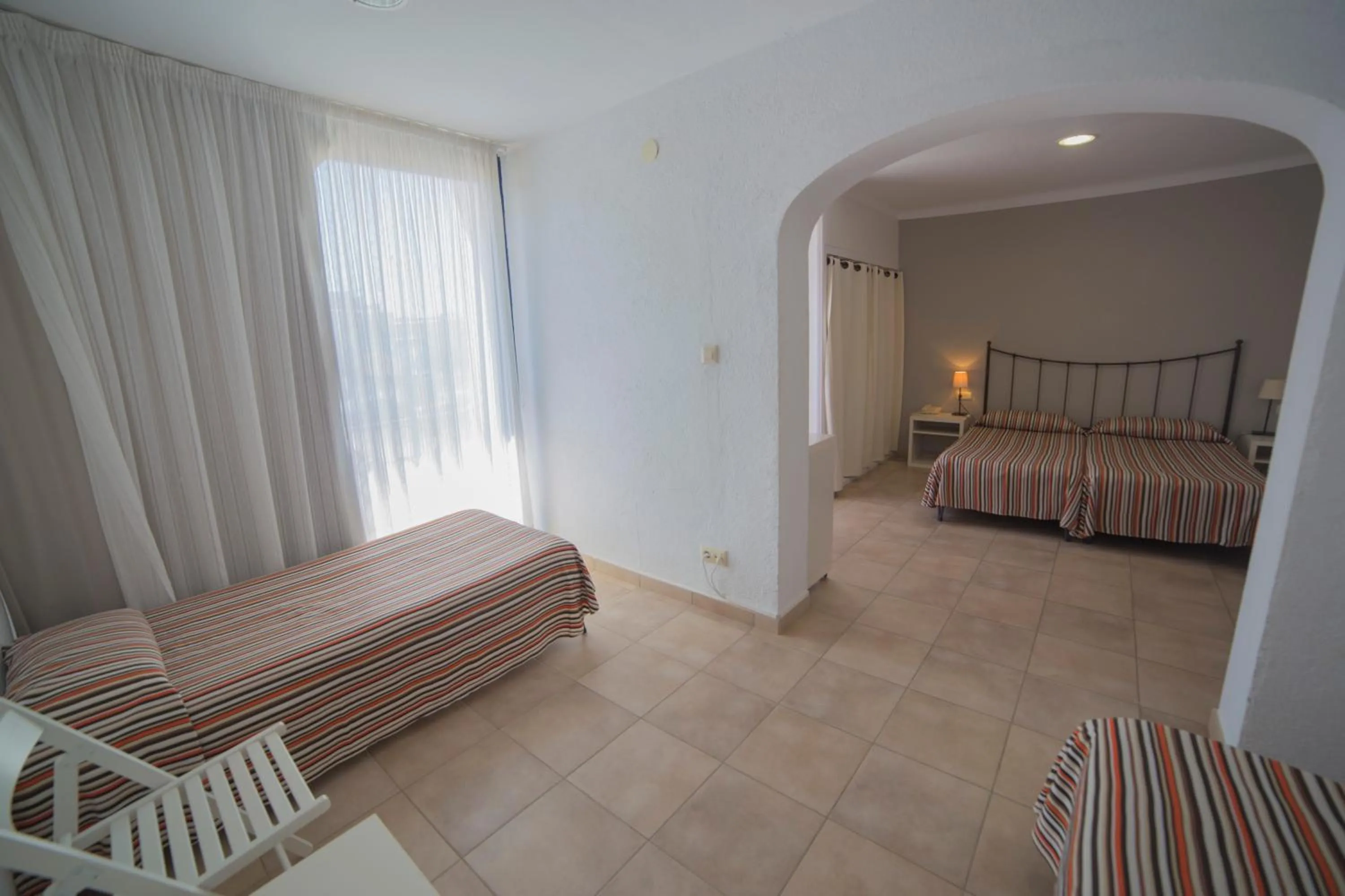 Casa Del Mar Hotel & Apartaments