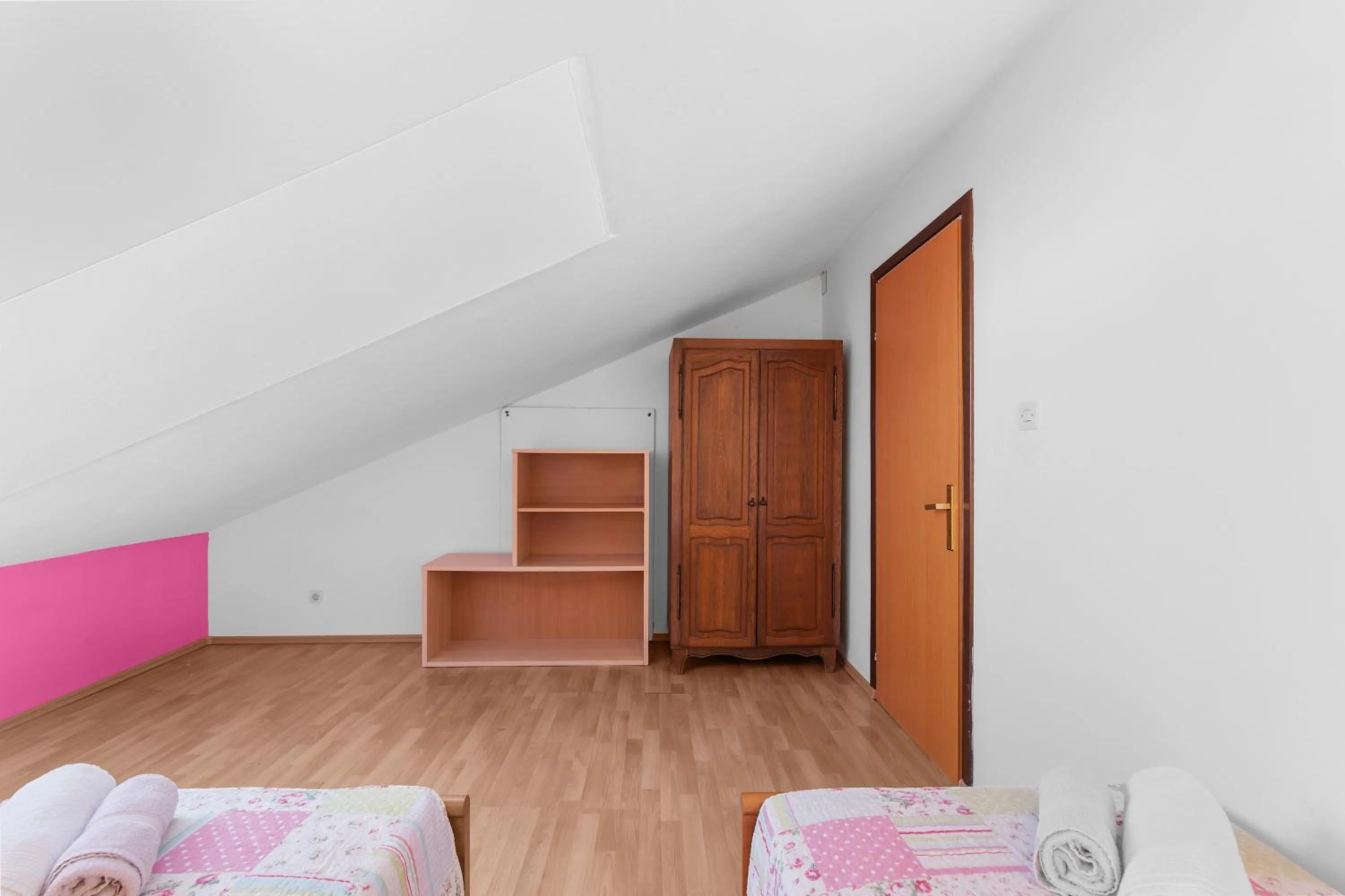 Bed in Apartments Villa Falcon