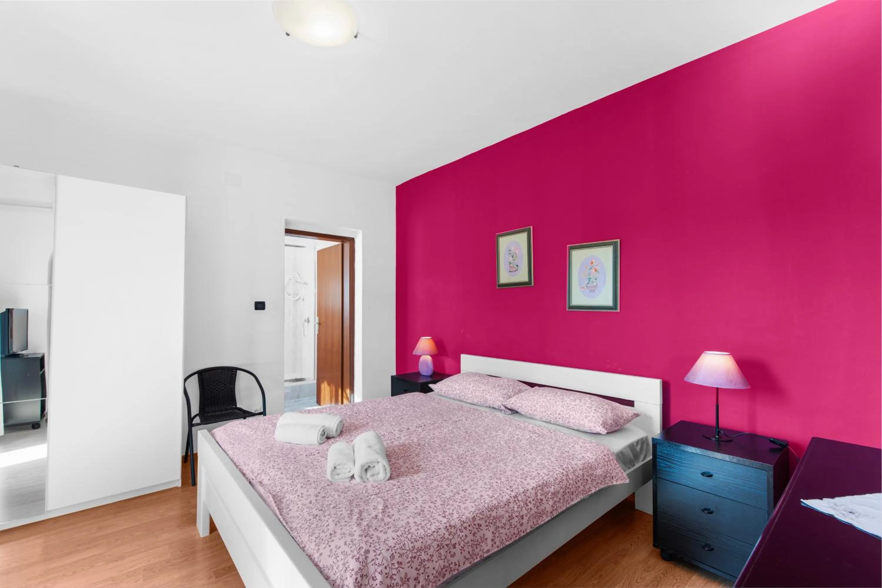 Bed in Apartments Villa Falcon