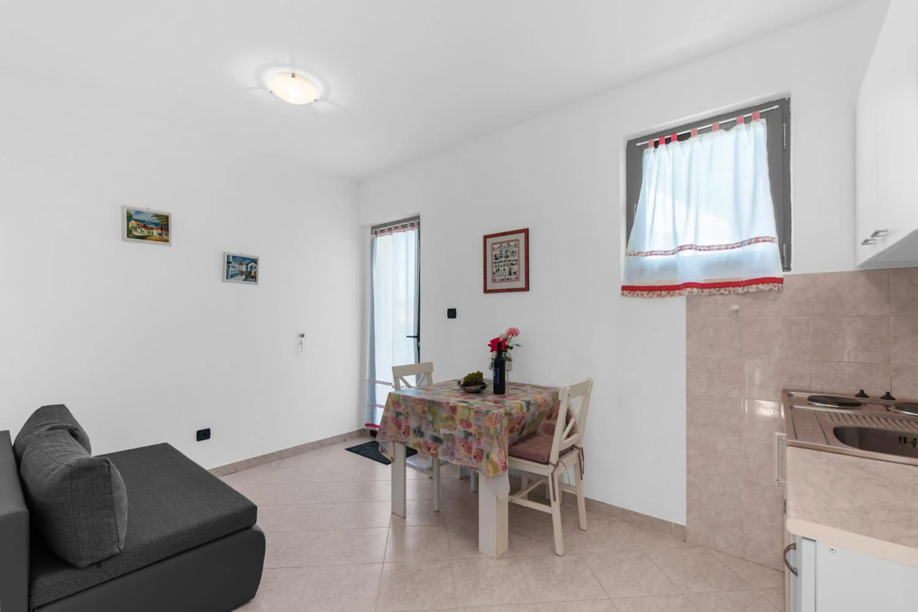 Apartments Villa Falcon