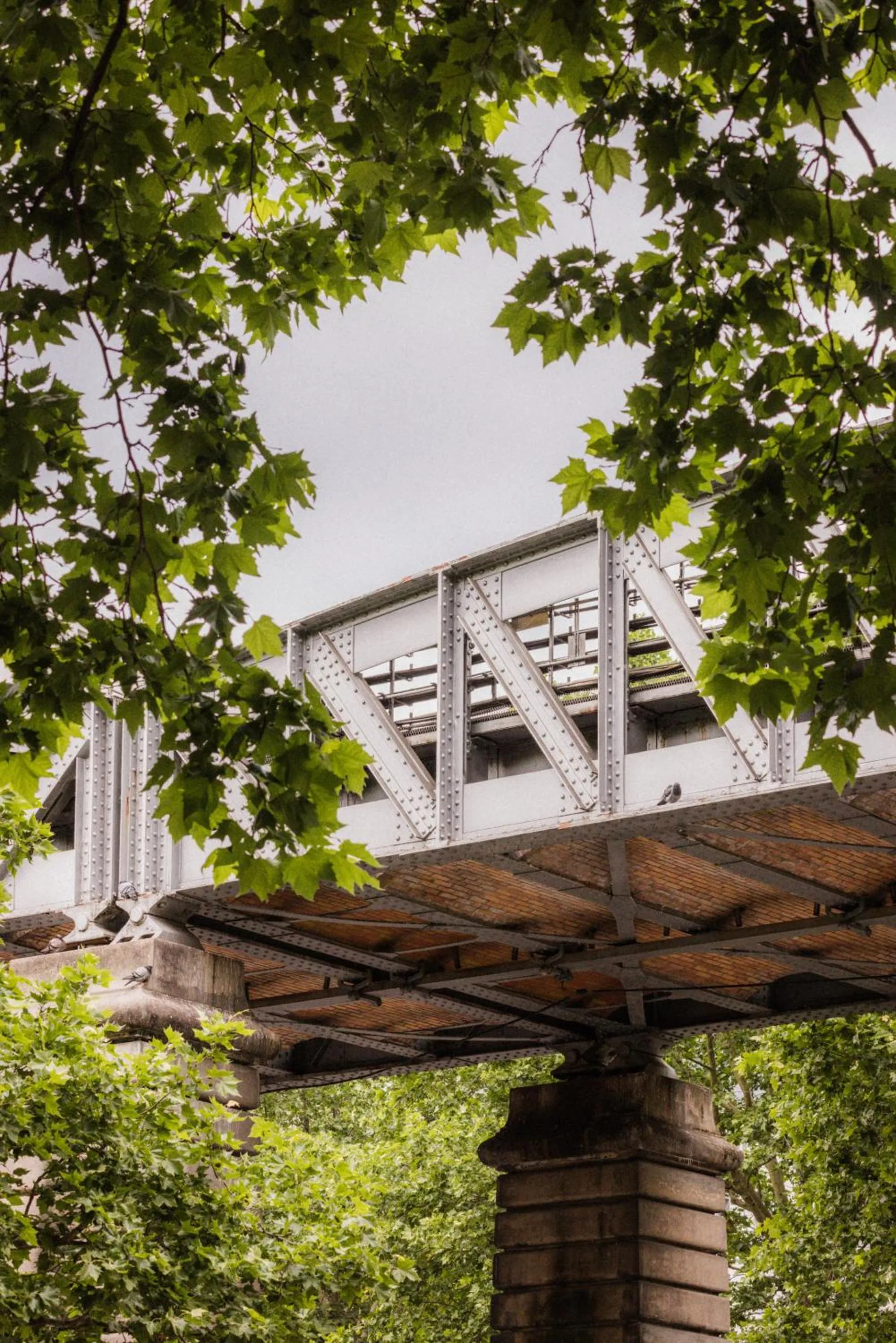 Property building in 1.75 Paris Le Charme