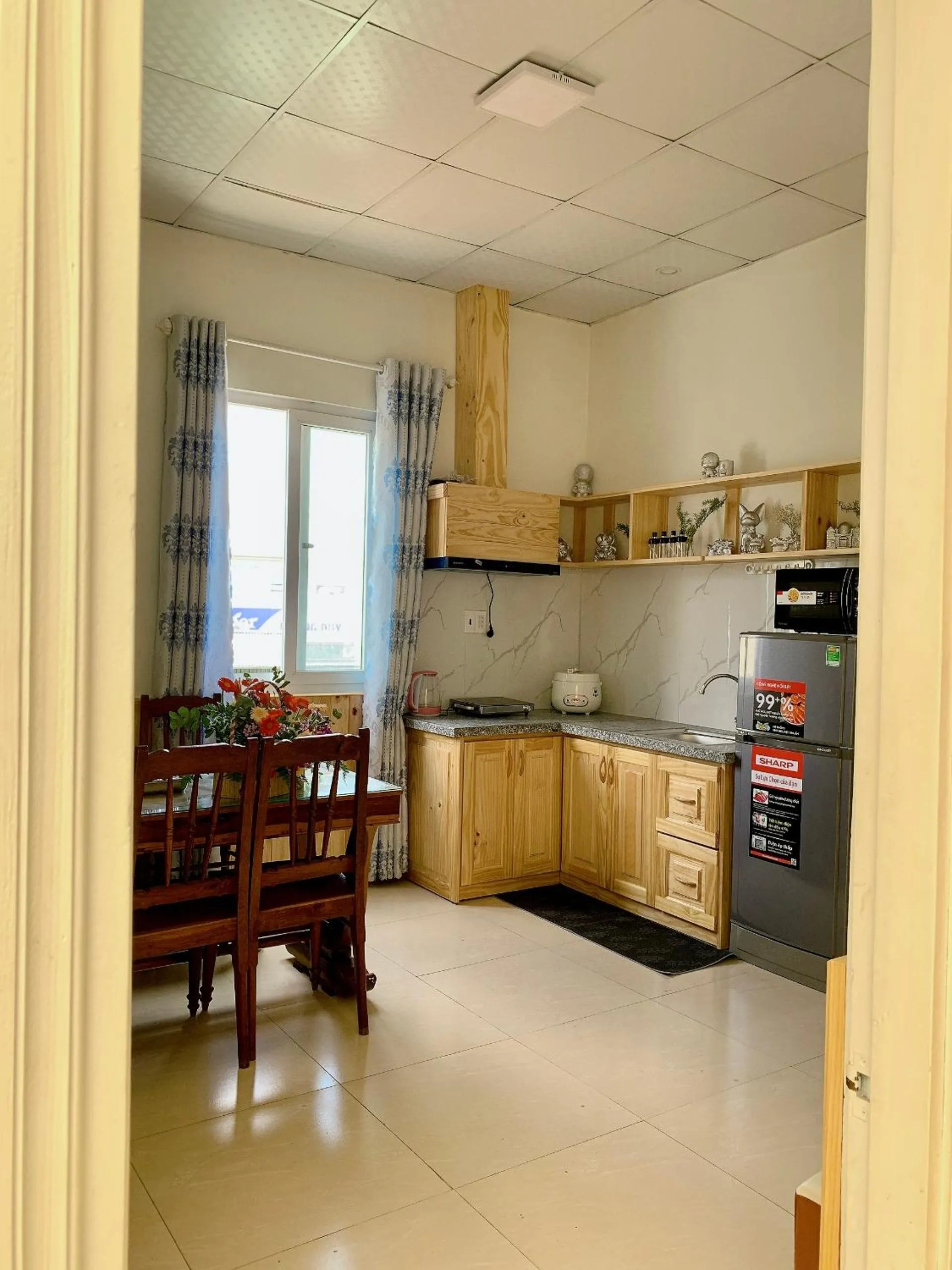 kitchen in Hoang Nguyen Hotel