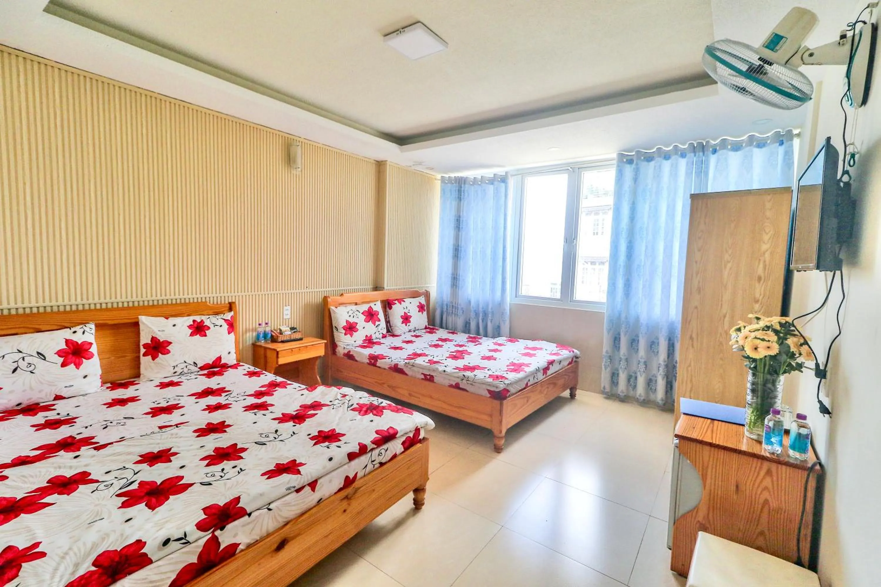 Bed in Hoang Nguyen Hotel