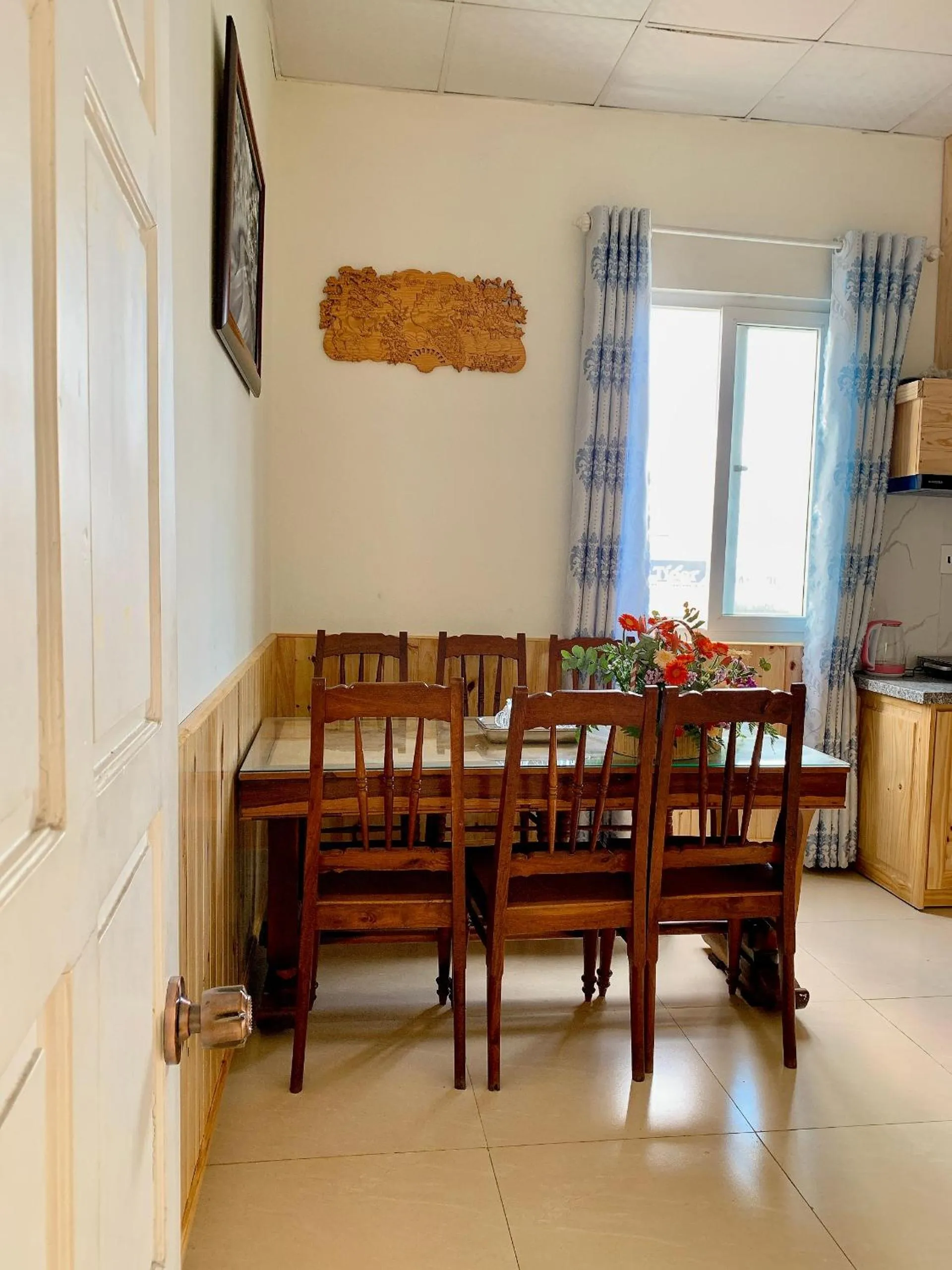 kitchen in Hoang Nguyen Hotel