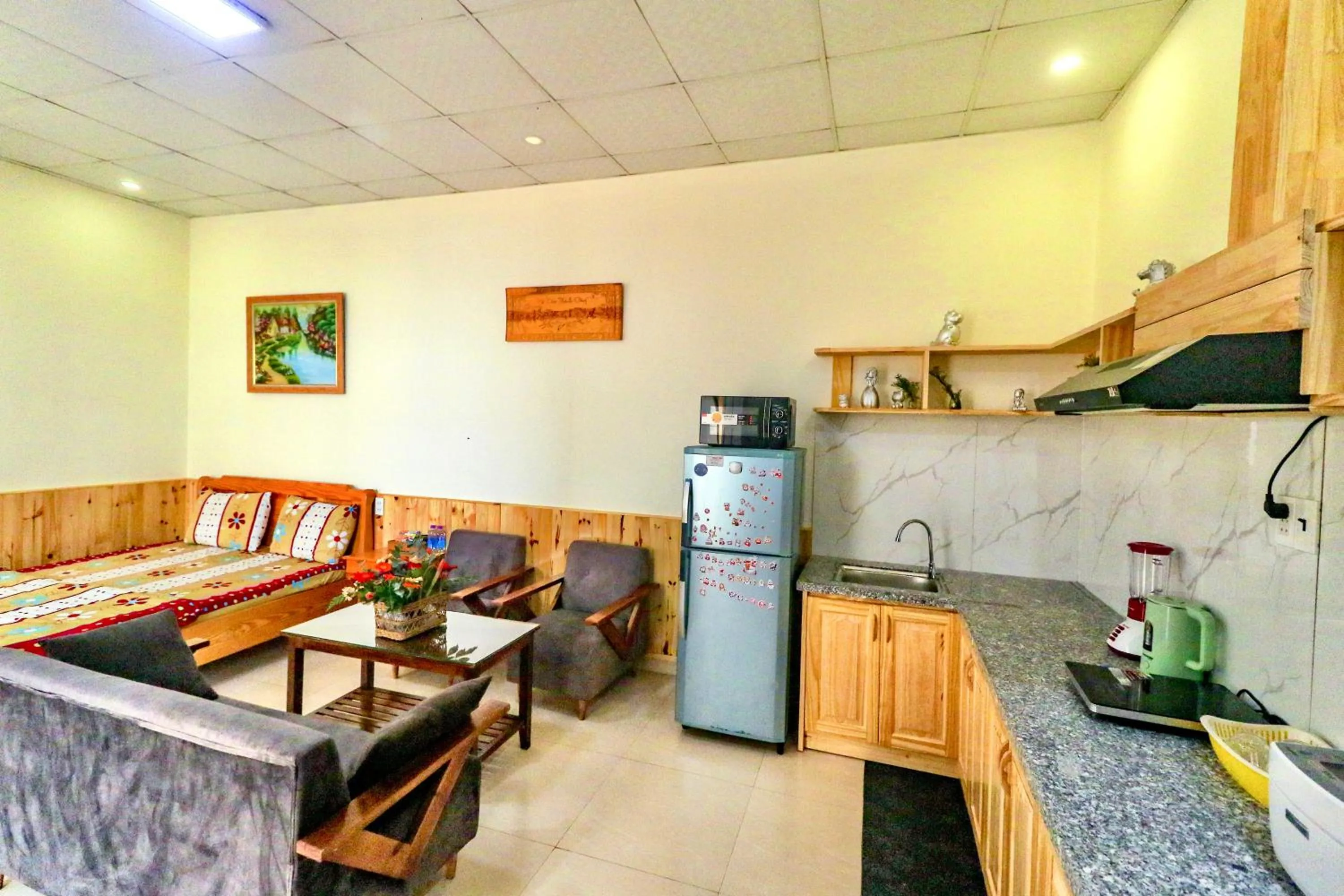 Kitchen or kitchenette in Hoang Nguyen Hotel