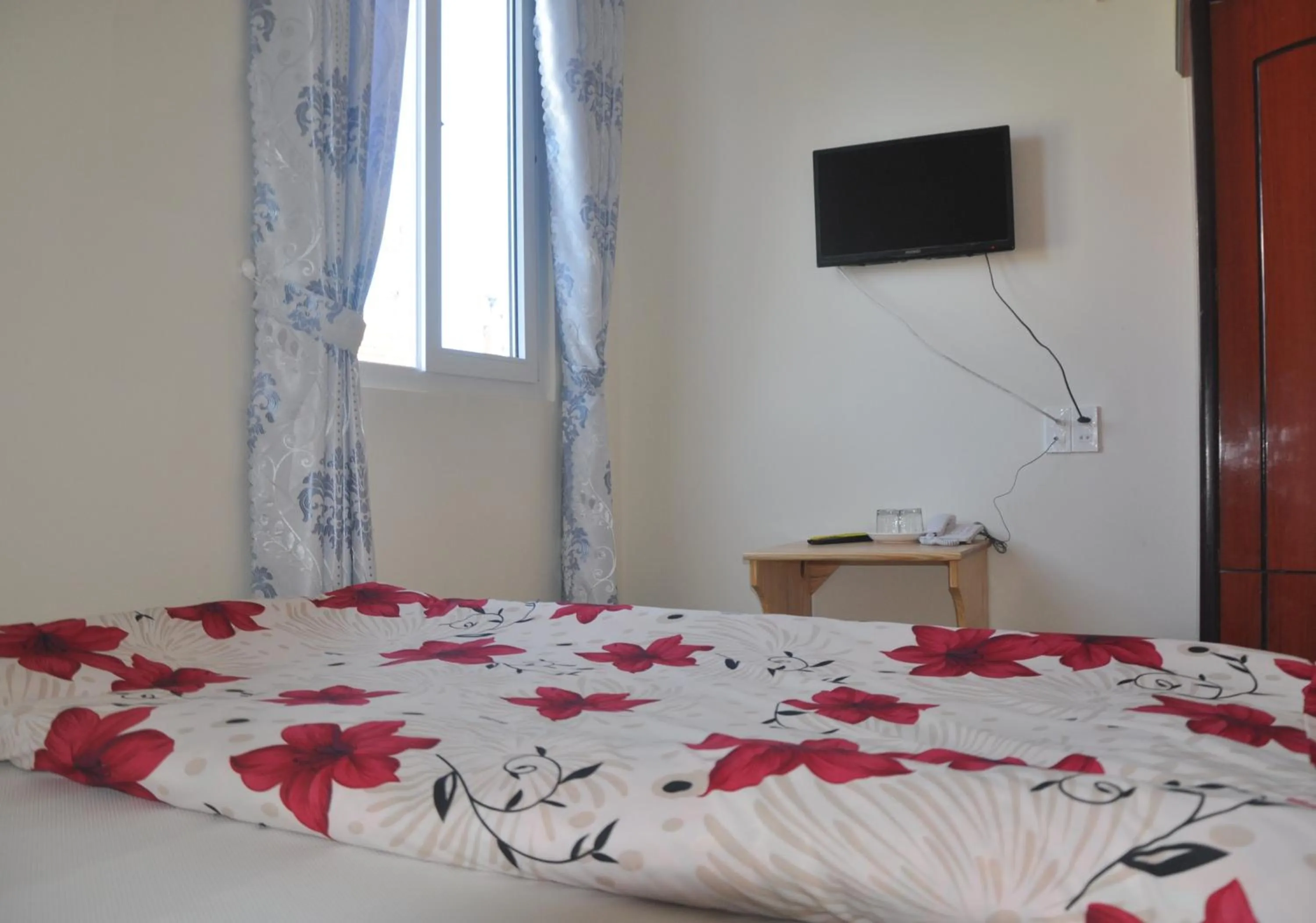 TV and multimedia in Hoang Nguyen Hotel