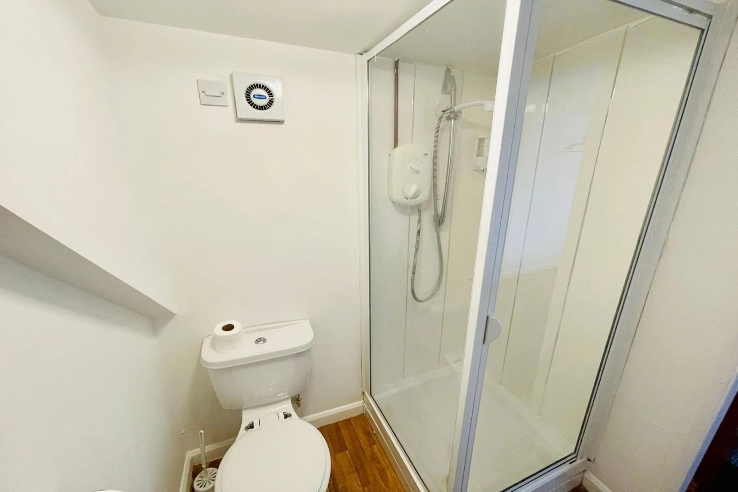 Bathroom in OYO The Sun Hotel