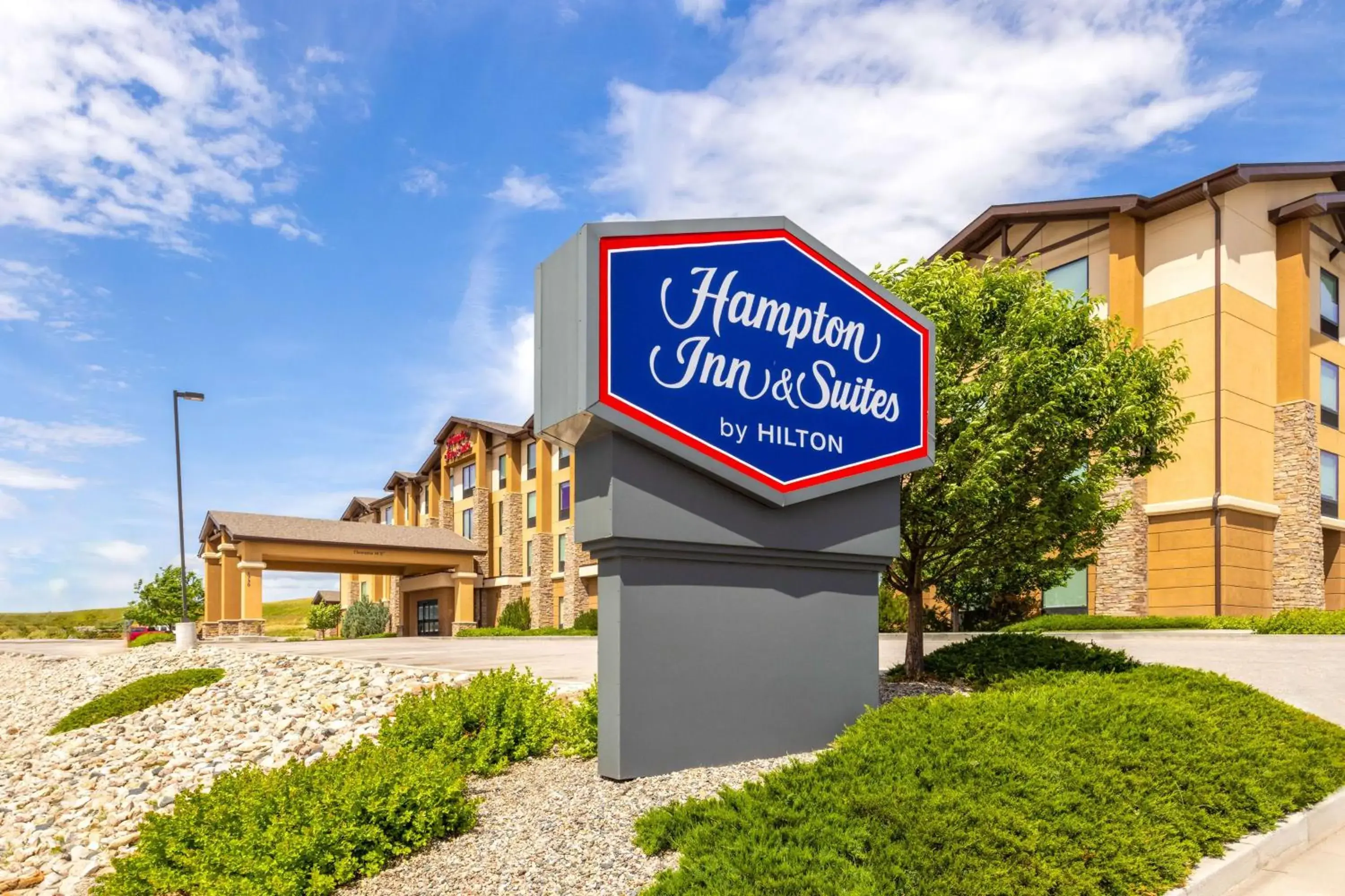 Property building in Hampton Inn & Suites Douglas Property building in Hampton Inn & Suites Douglas
