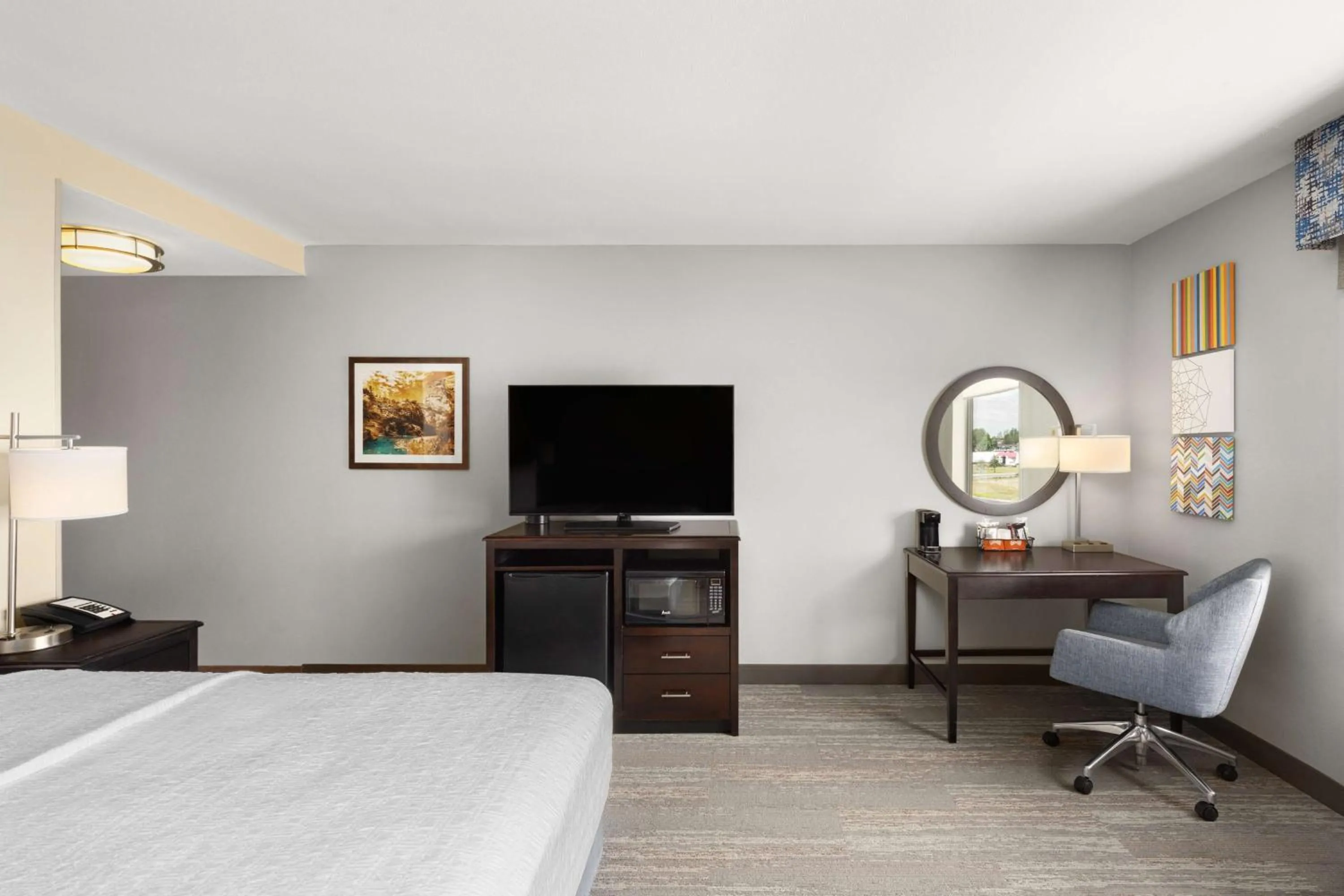 Bed in Hampton Inn & Suites Douglas