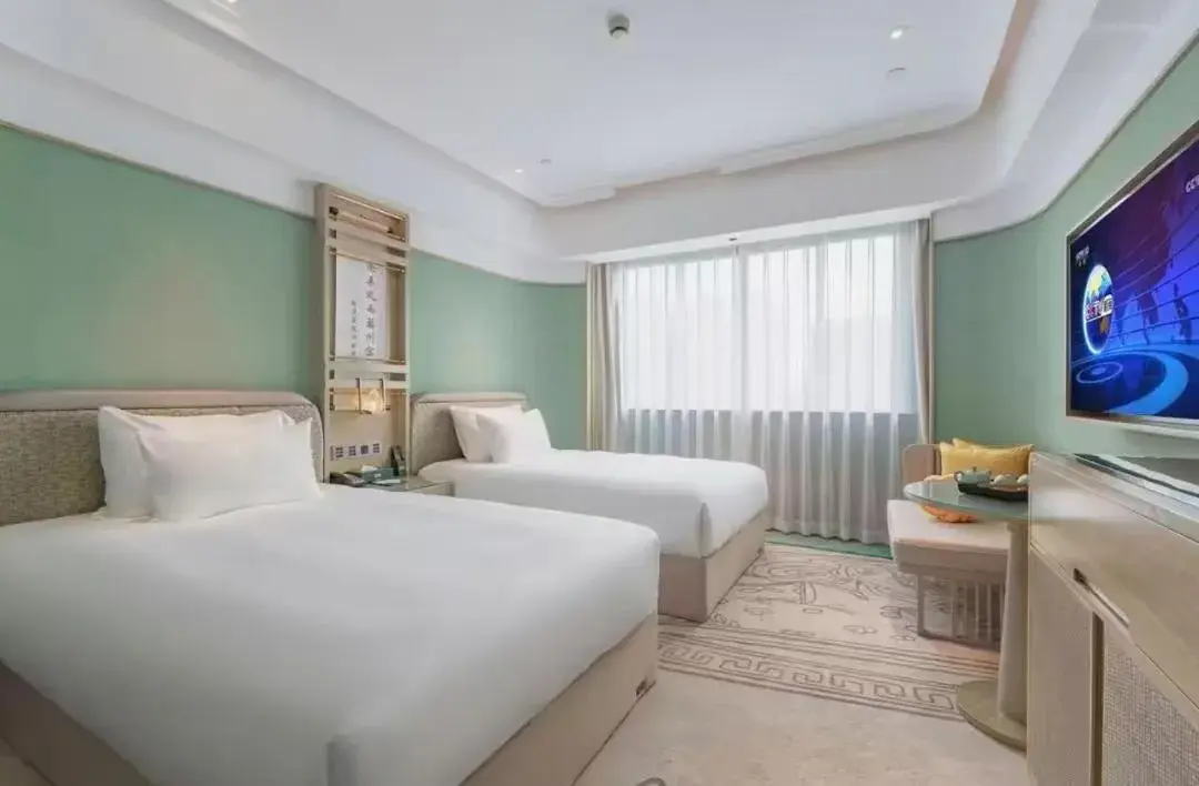 Twin Room with Shower in Jinhua Four Seasons Ruili Hotel Twin Room with Shower in Jinhua Four Seasons Ruili Hotel
