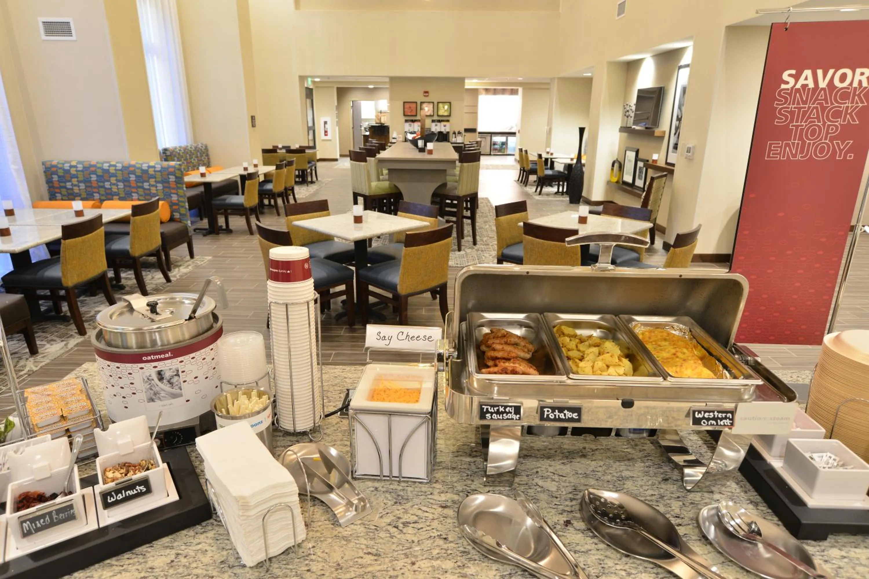 Coffee/tea facilities in Hampton Inn & Suites Chippewa Falls