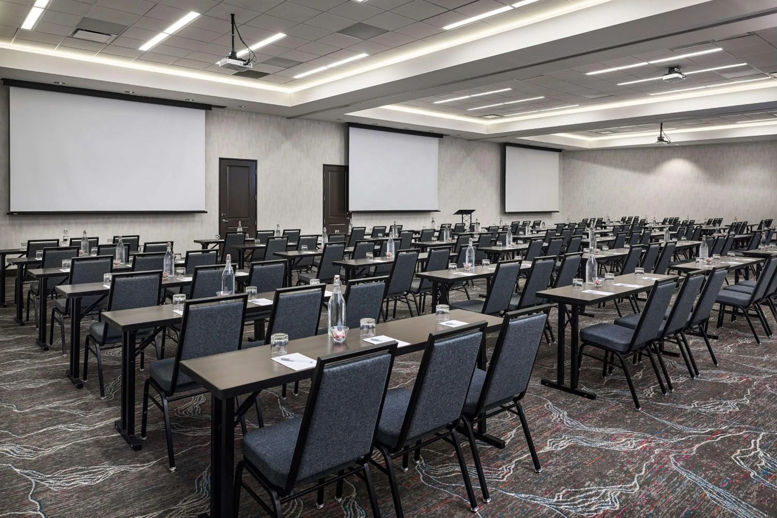 Meeting/conference room in Hilton Garden Inn Nashville Downtown Convention Center