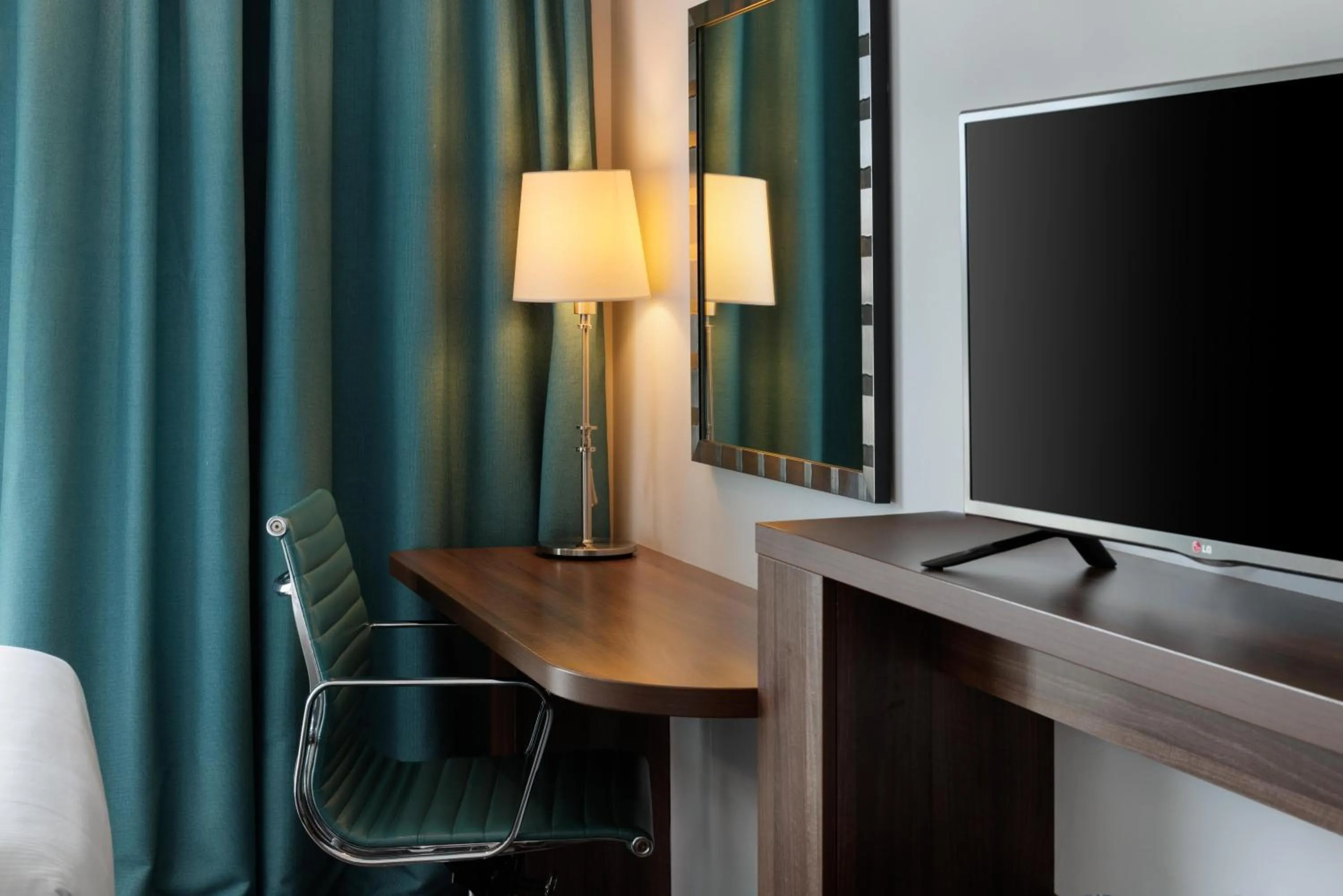 Bedroom in Hampton by Hilton Bournemouth