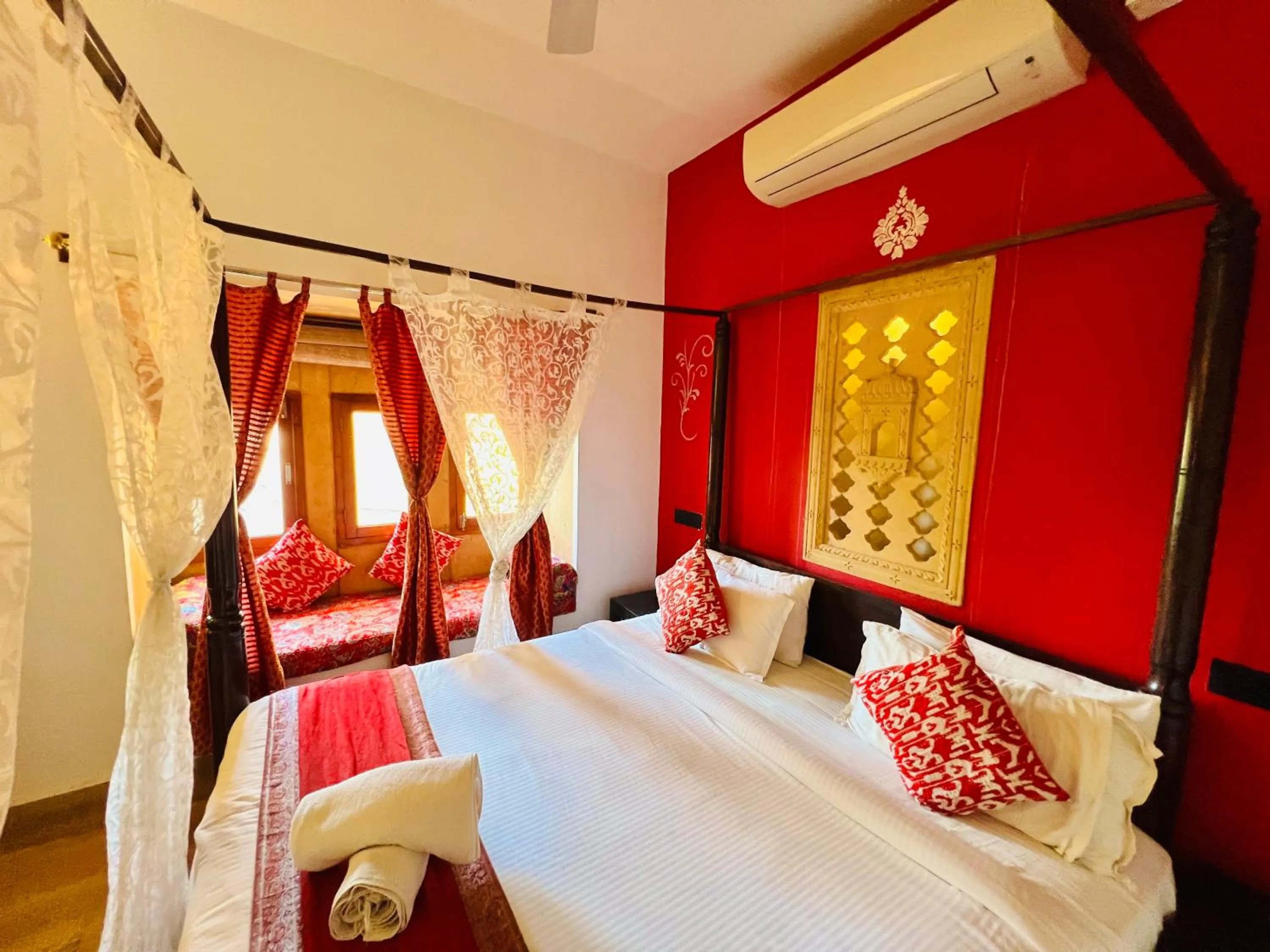 Bedroom, Bed in Hotel Jaisan Haveli