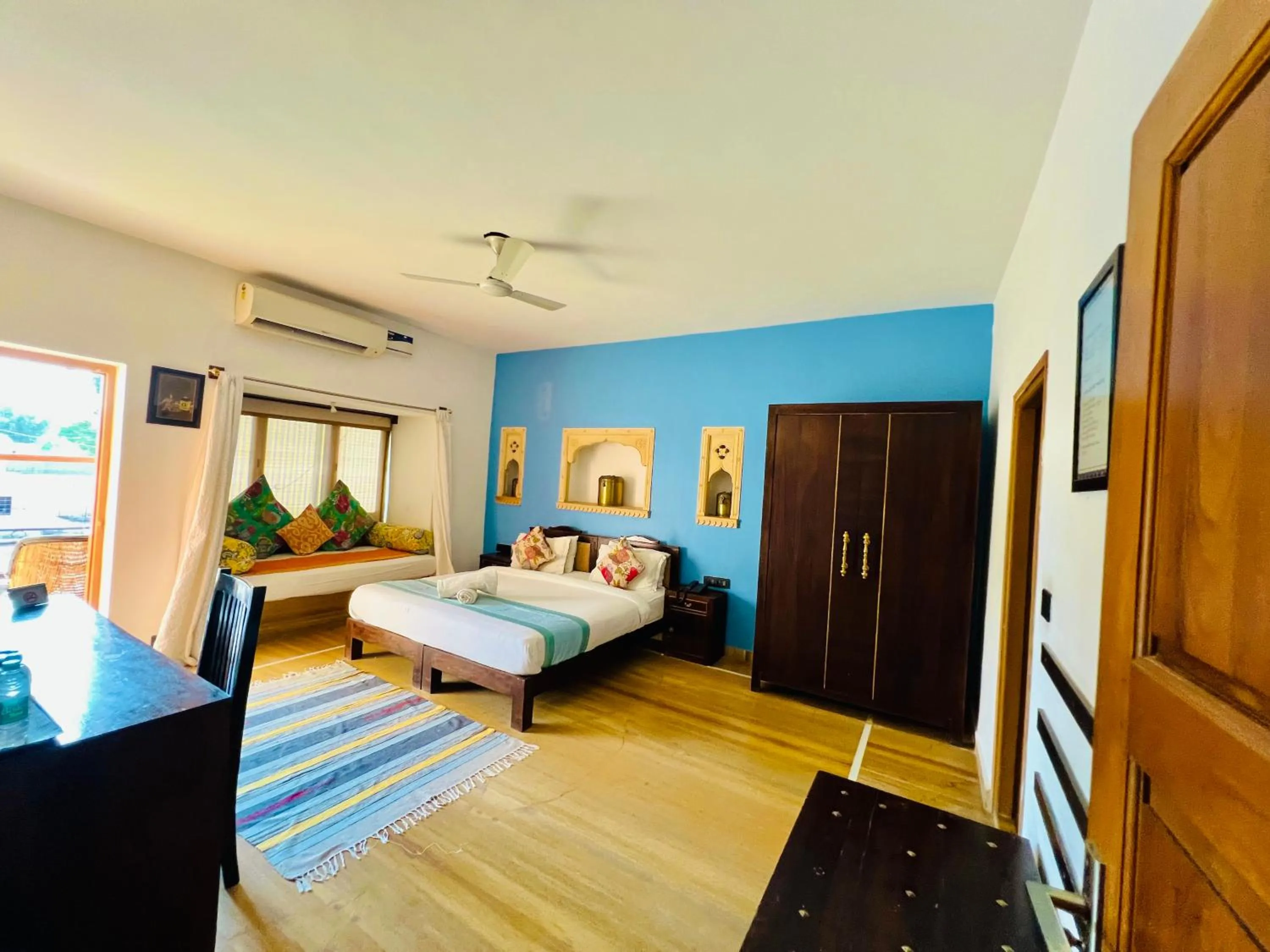 Bedroom, Bed in Hotel Jaisan Haveli