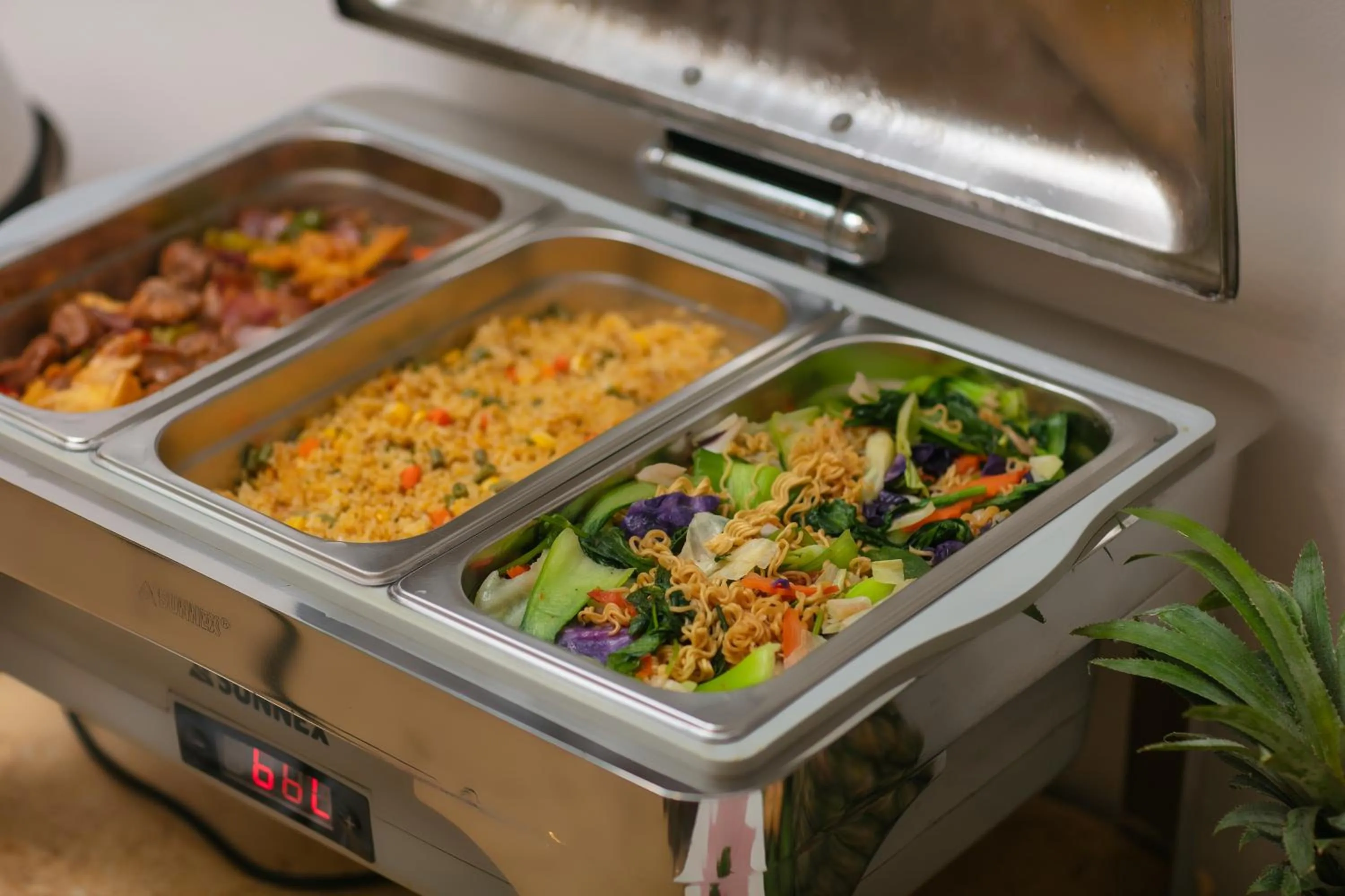 Restaurant/places to eat in Sao Mai Boutique Hotel