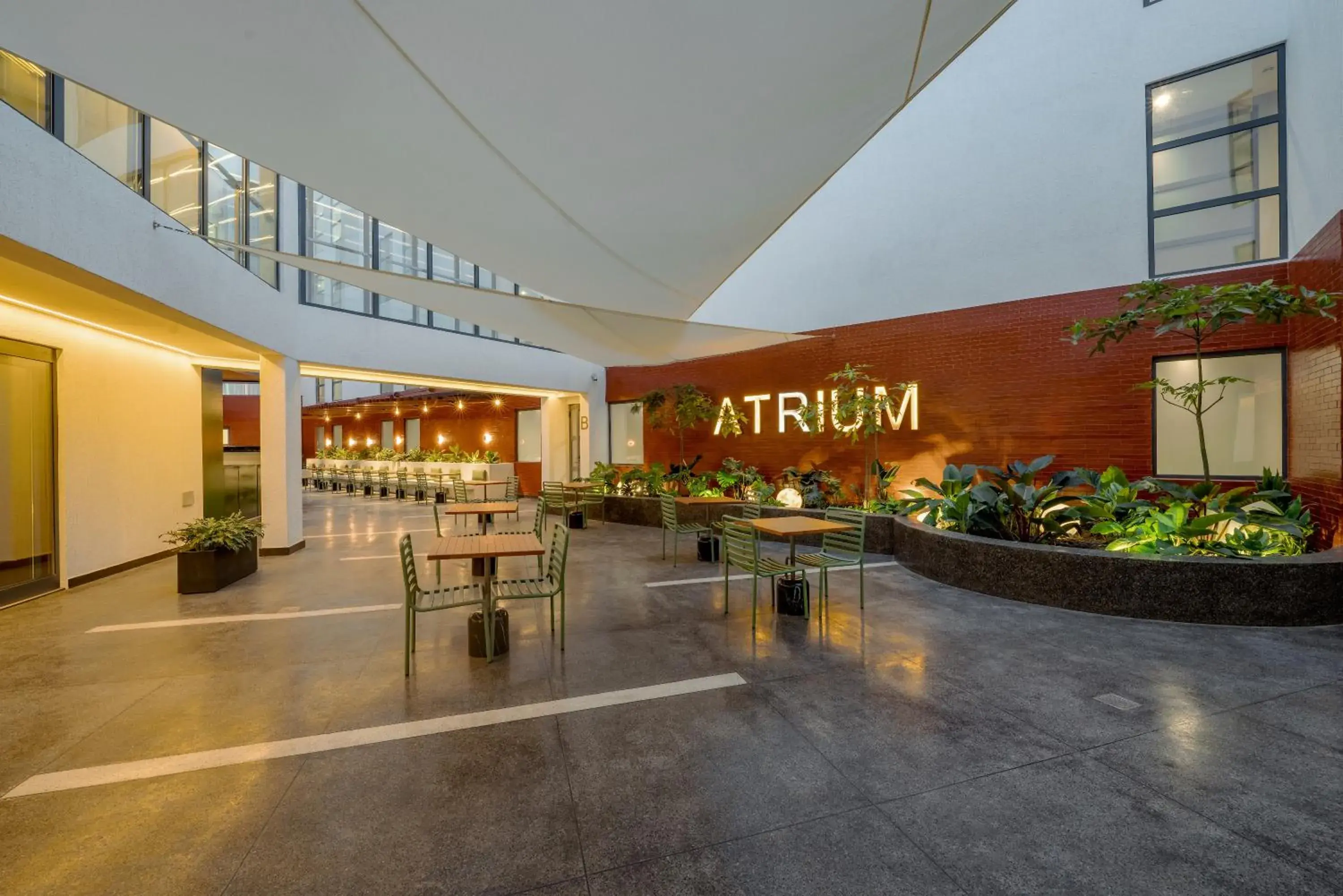 Restaurant/places to eat in The Pelican Hotel Cantonments Accra Restaurant/places to eat in The Pelican Hotel Cantonments Accra