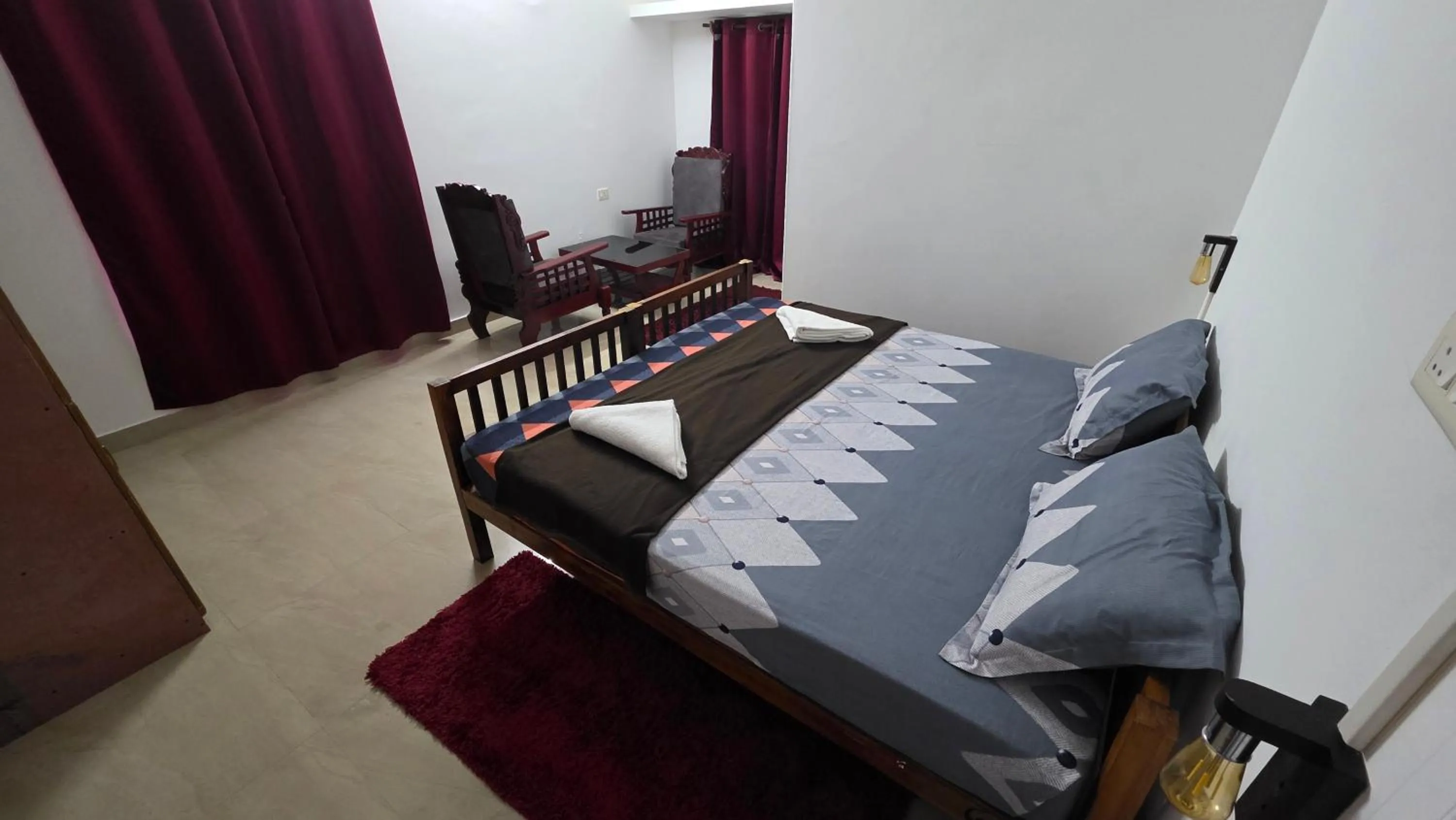 Sky's Surf Hostel